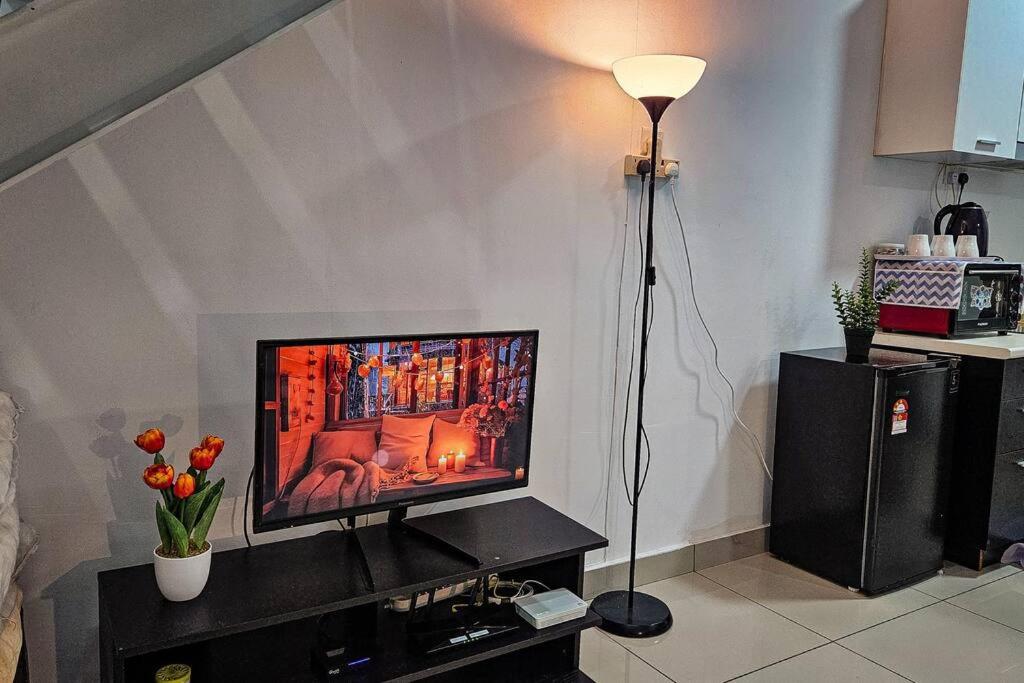 Cosy 5STAR Super Resort Suite Mid Valley KL Sunway with Shopping Mall