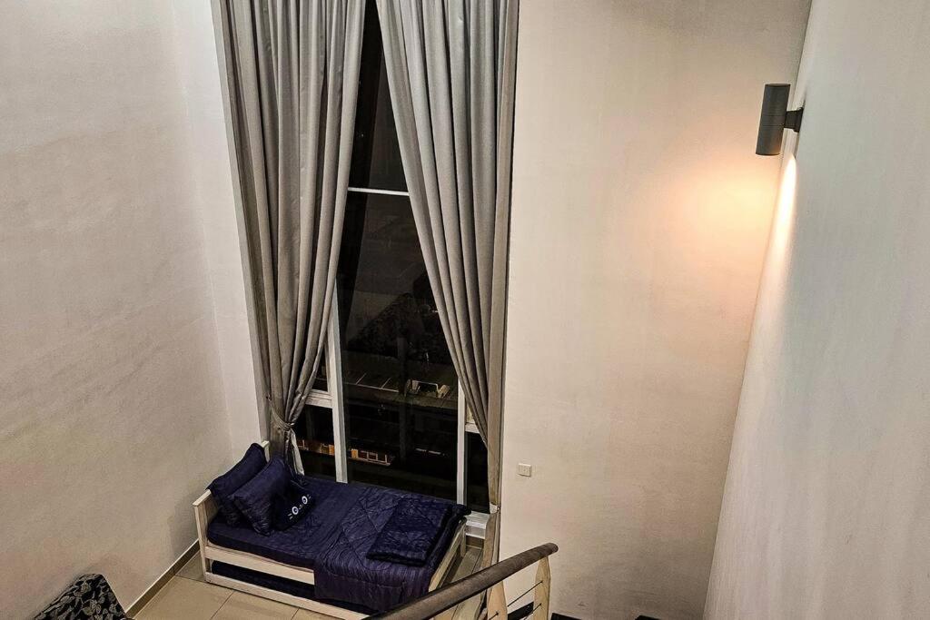 Cosy 5STAR Super Resort Suite Mid Valley KL Sunway with Shopping Mall