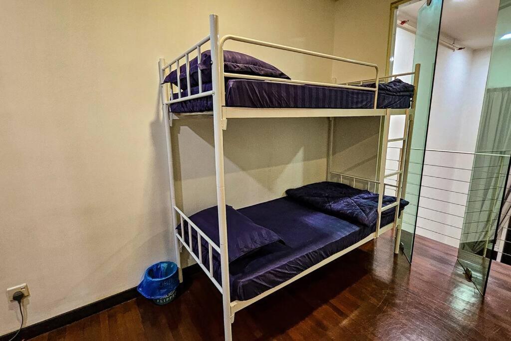 Cosy 5STAR Super Resort Suite Mid Valley KL Sunway with Shopping Mall