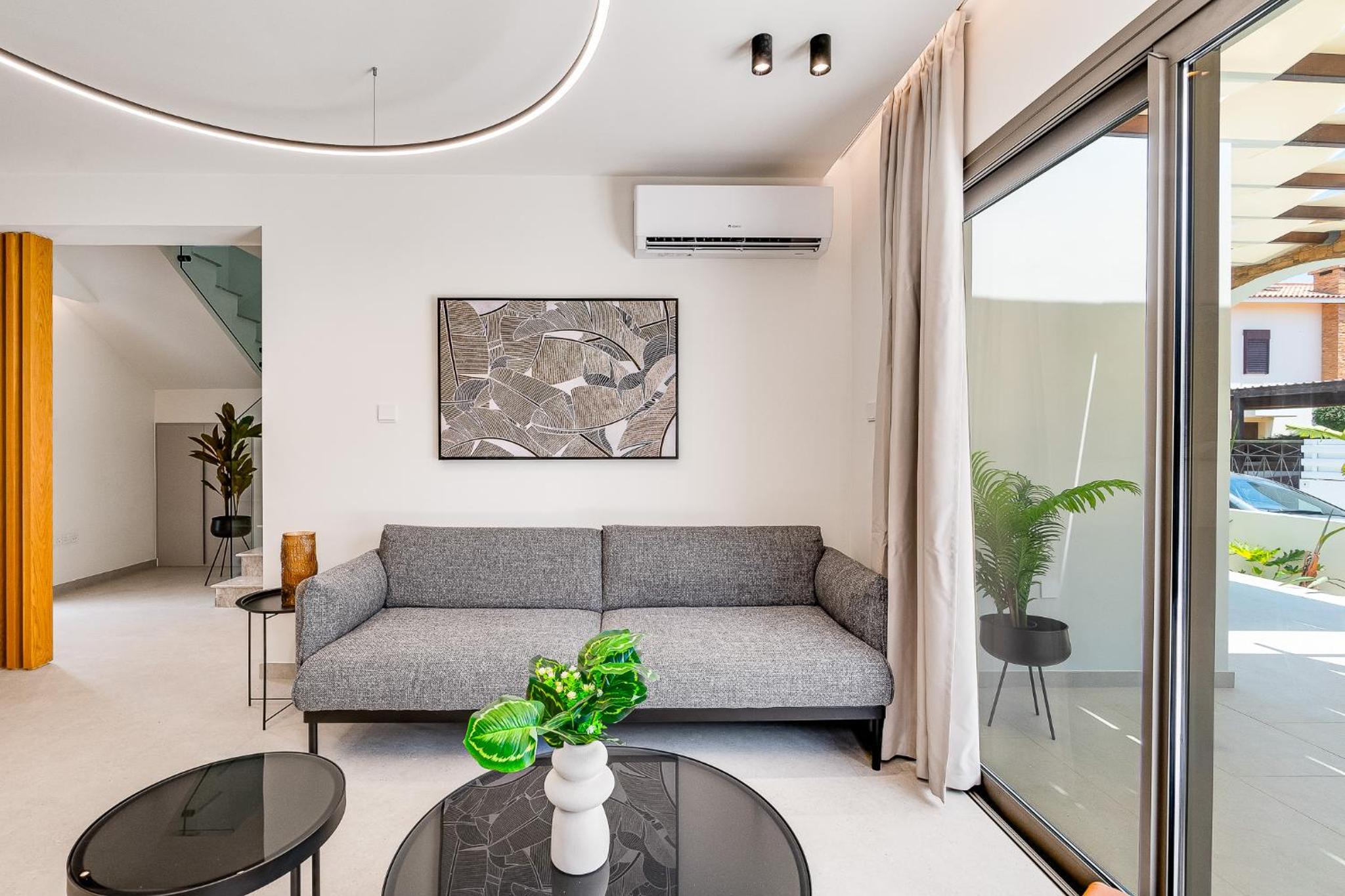 Villa Dara by Ezoria Villas