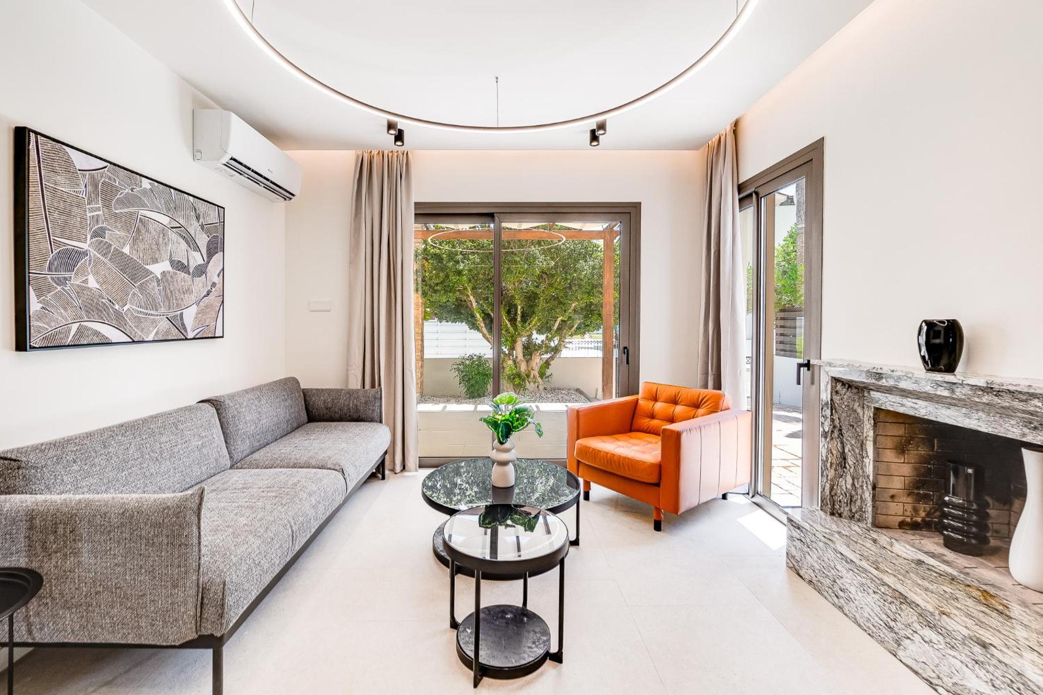 Villa Dara by Ezoria Villas