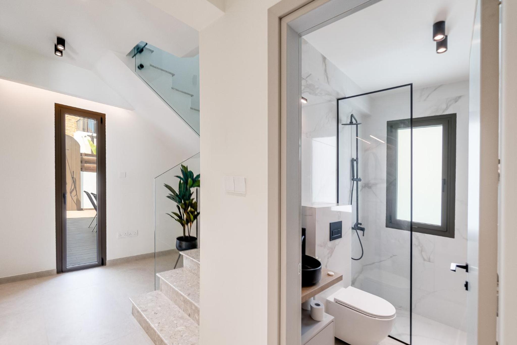 Villa Dara by Ezoria Villas