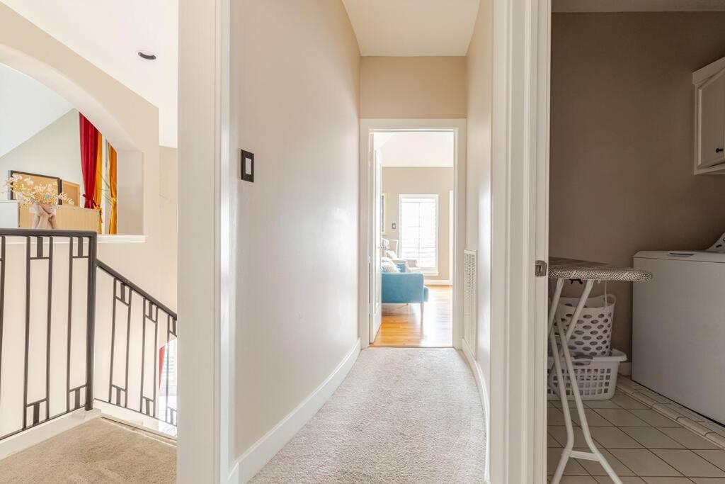 WANDERLUST villa near GALLERIA MALL