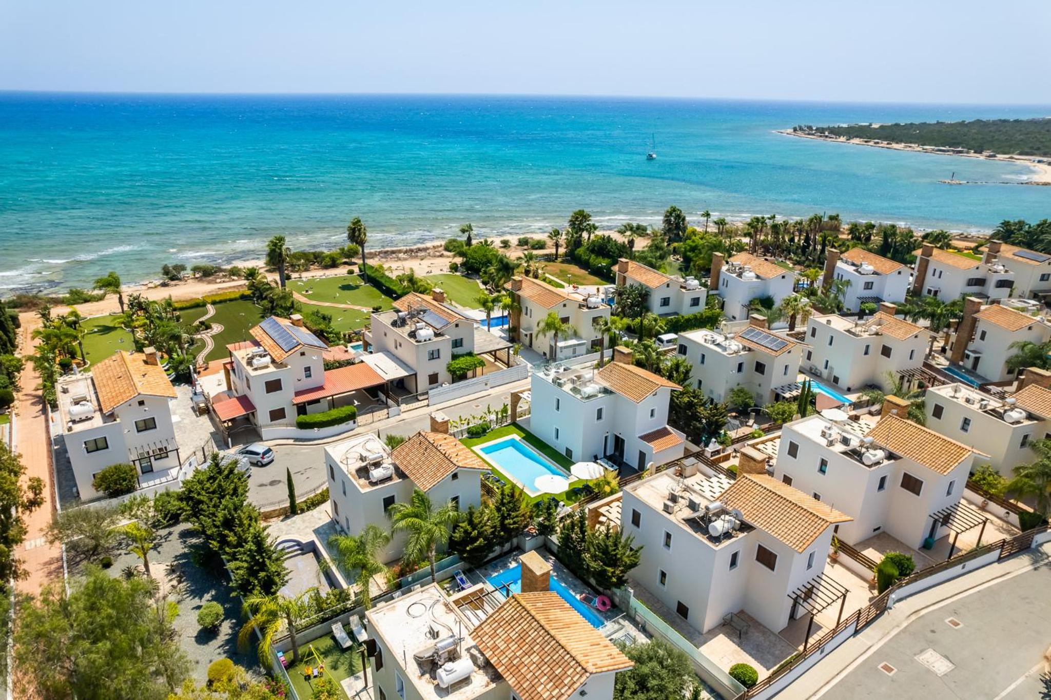 Villa Dara by Ezoria Villas