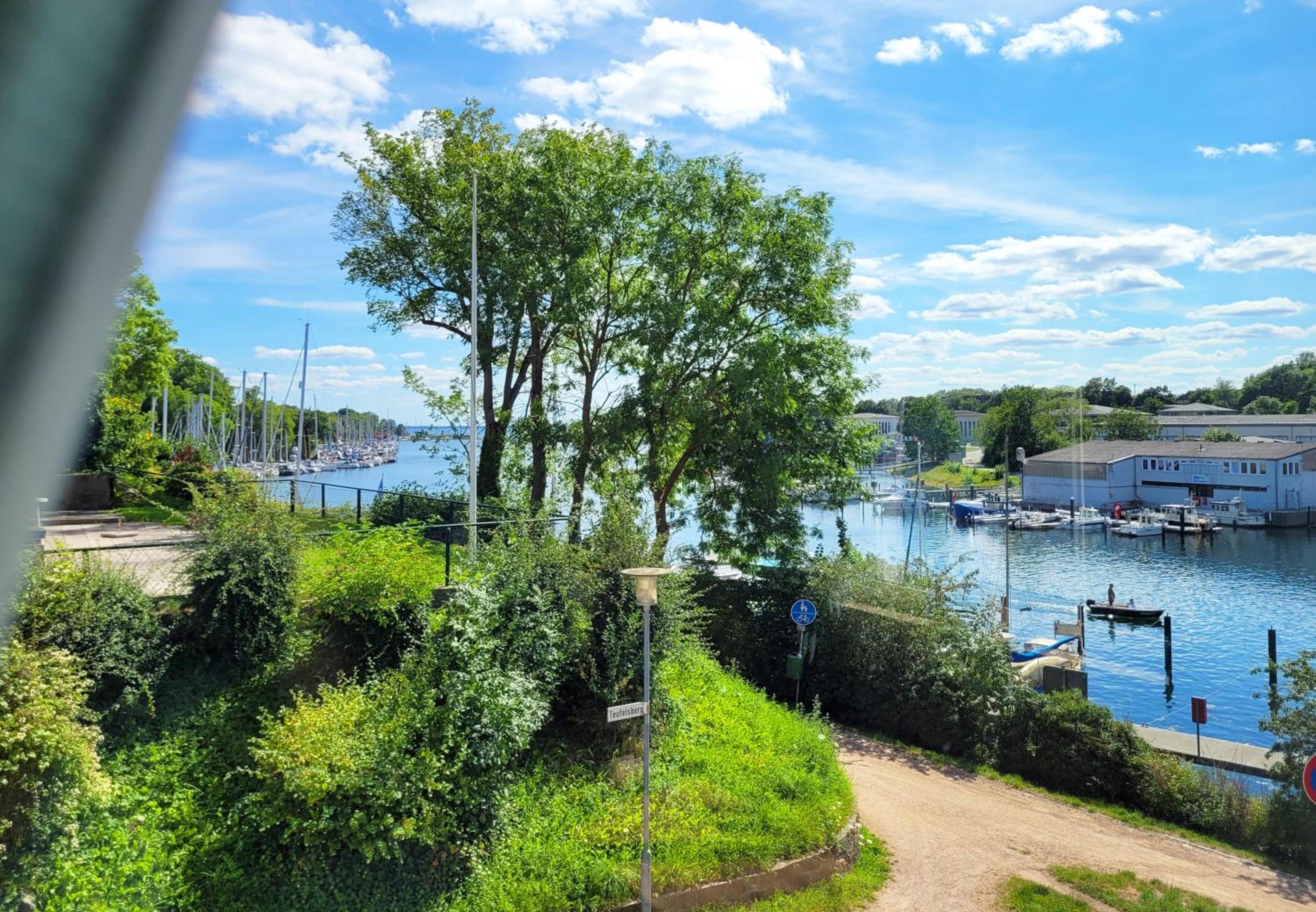 Große Ferienwohnung mit traumhaftem Hafenblick von 