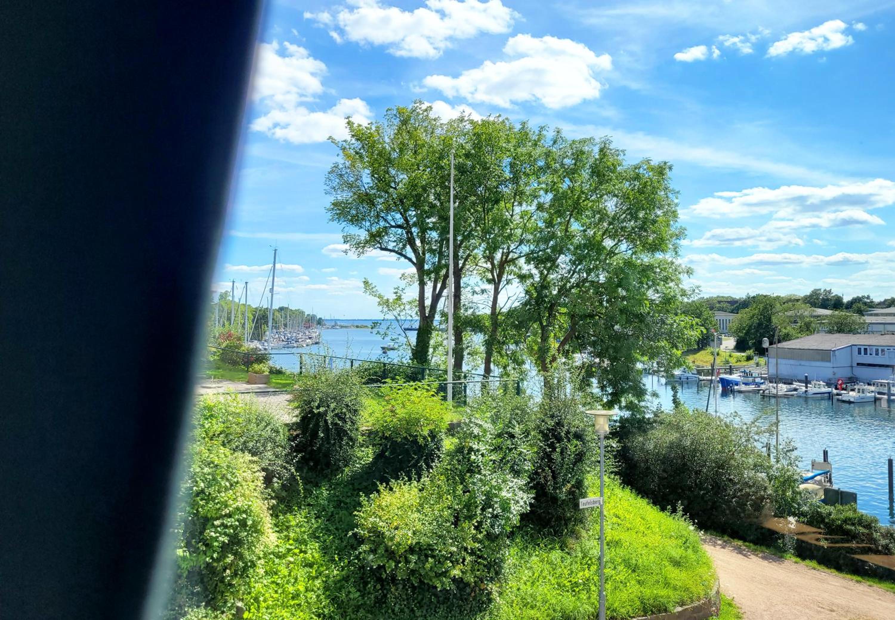 Große Ferienwohnung mit traumhaftem Hafenblick von 