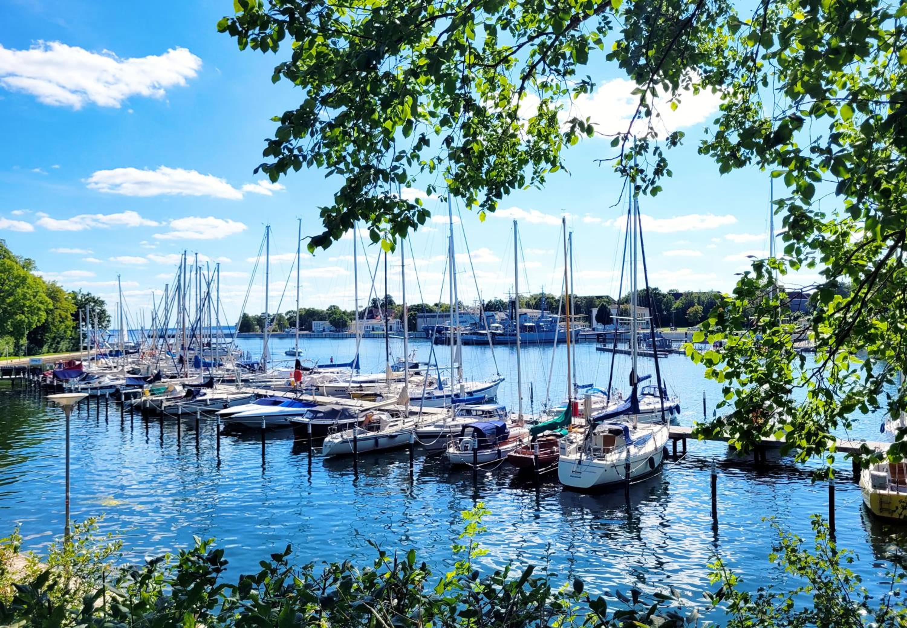 Große Ferienwohnung mit traumhaftem Hafenblick von 