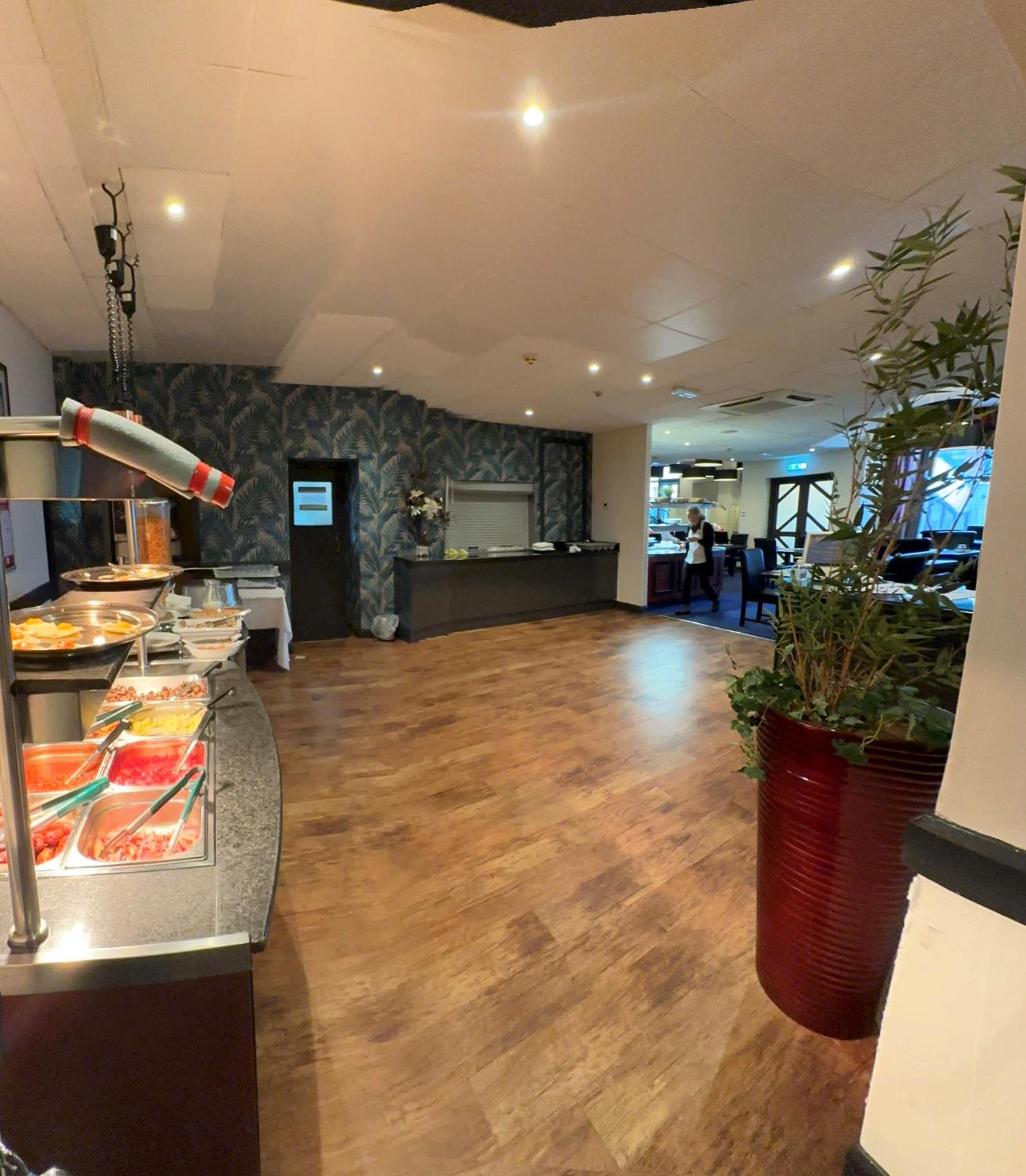 Southport Vacations - Royal Clifton Hotel - Property Image 18