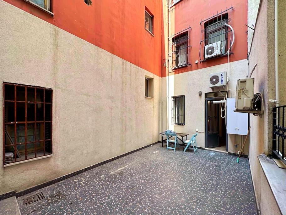 Apartment in Taksim Square