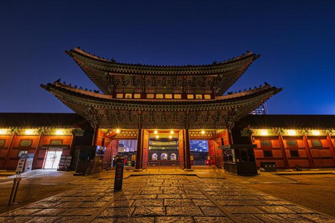 'Hanok Hanok' Boutique stay Hotel Seoul - 2min from Gyeongbokgung Palace station