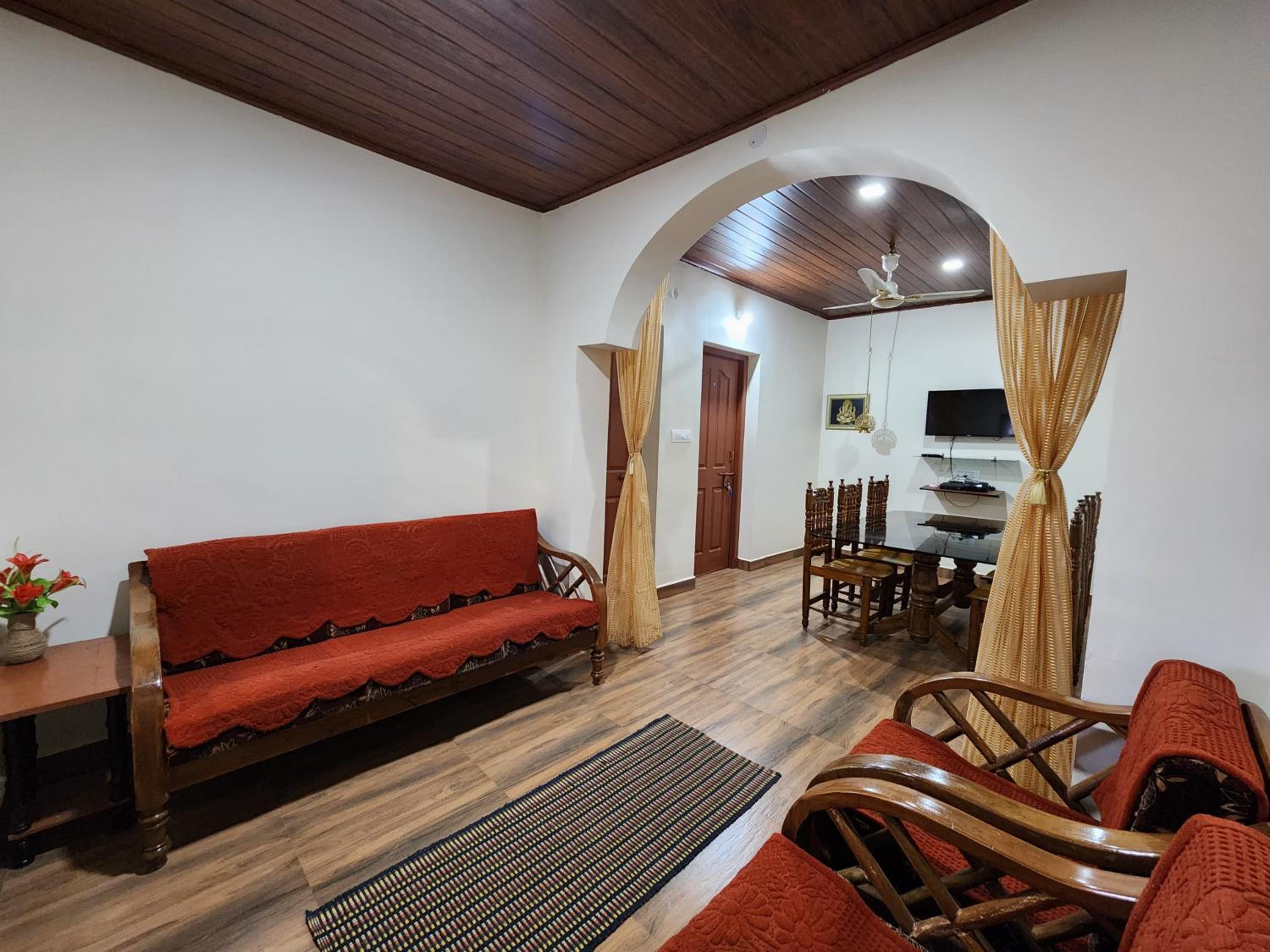 THAMANE Homestay Family Cottage