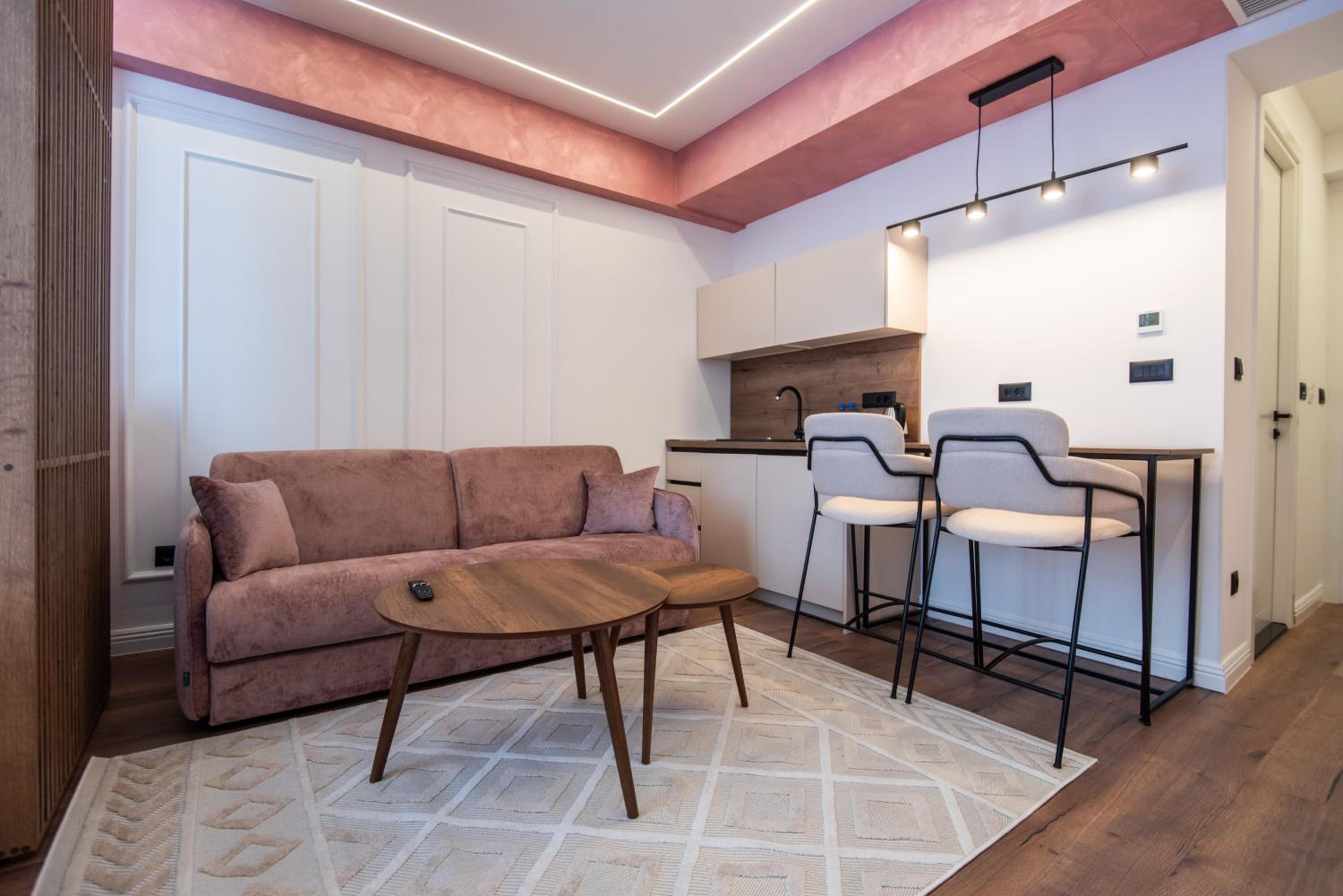 Bel Air Apartments