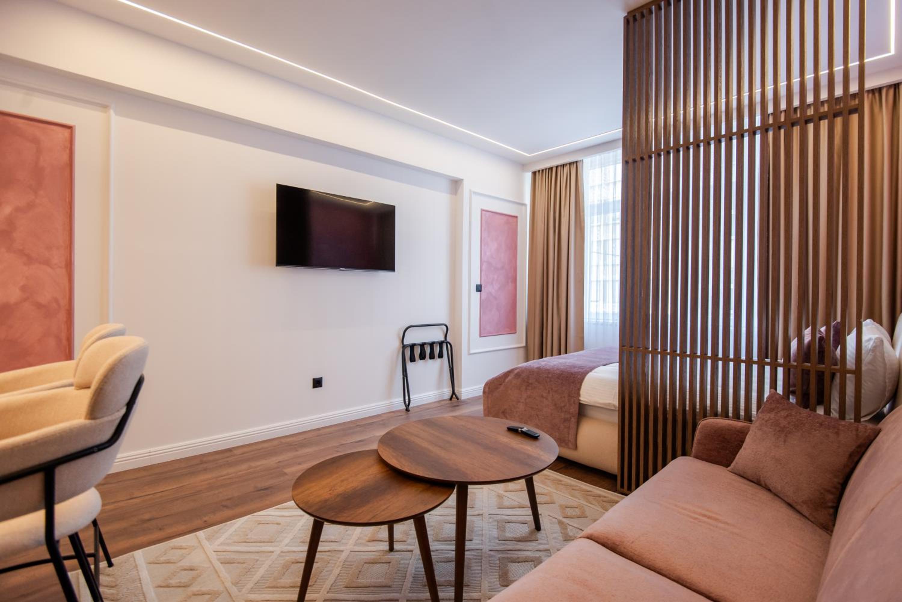 Bel Air Apartments