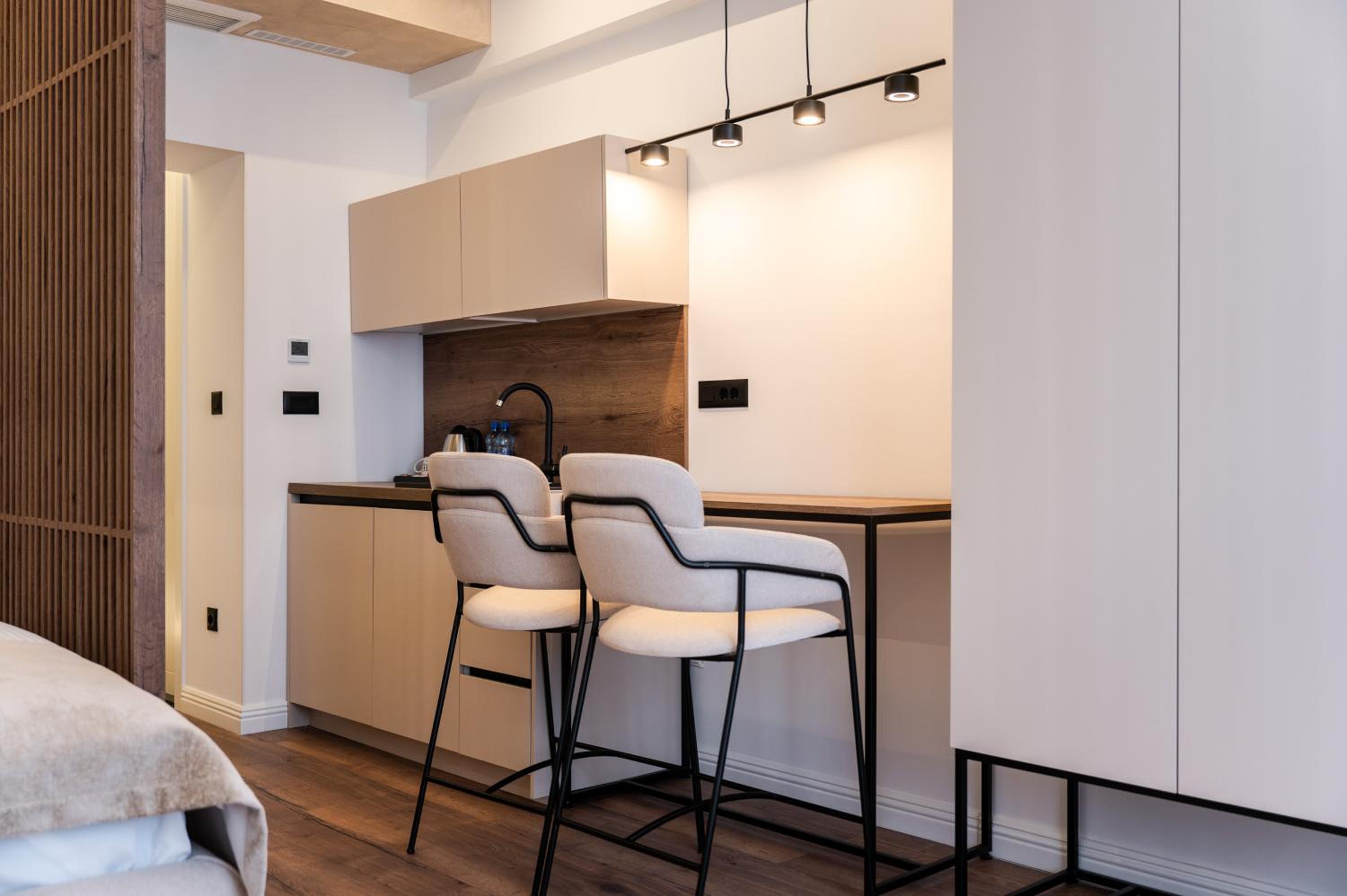 Bel Air Apartments