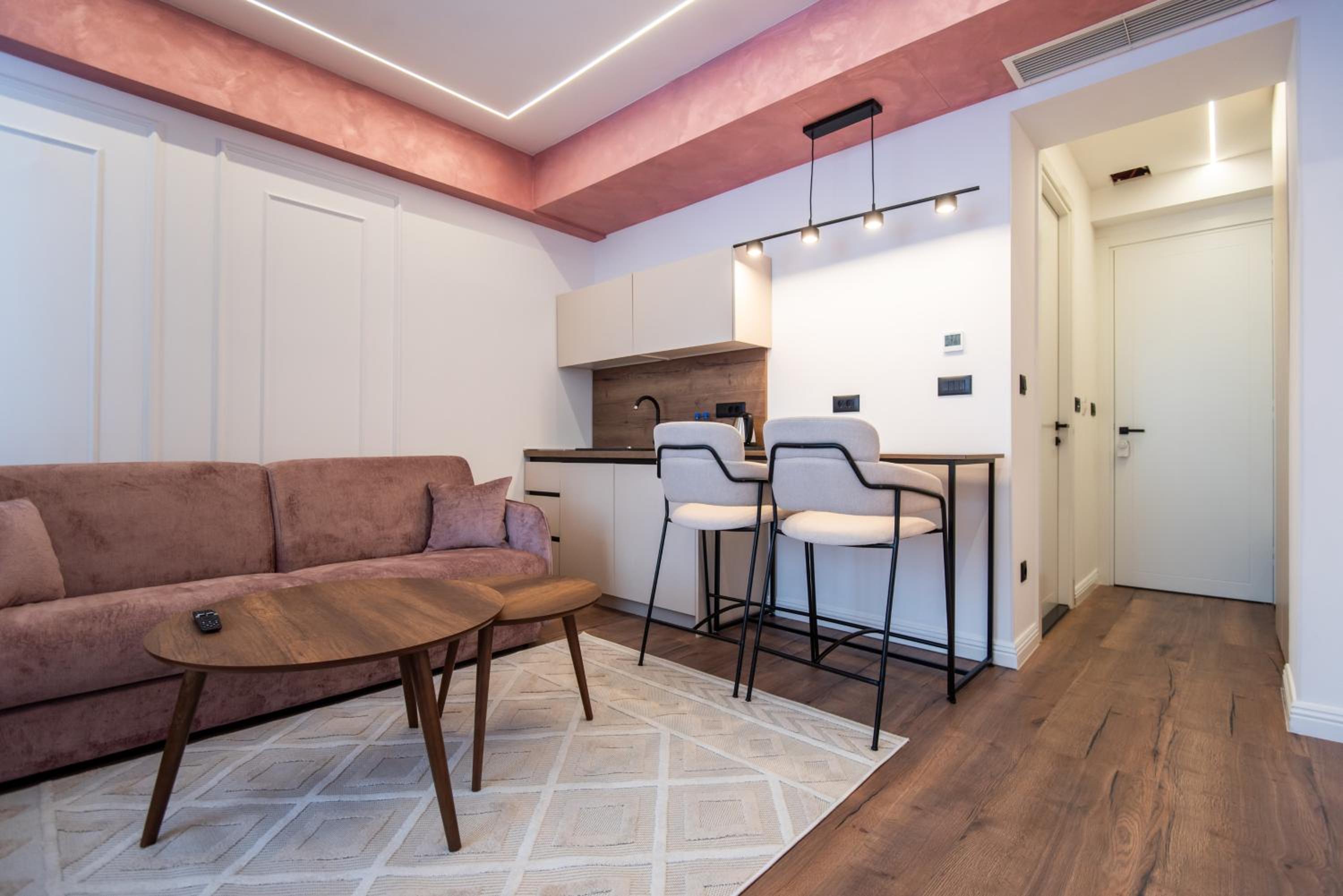Bel Air Apartments