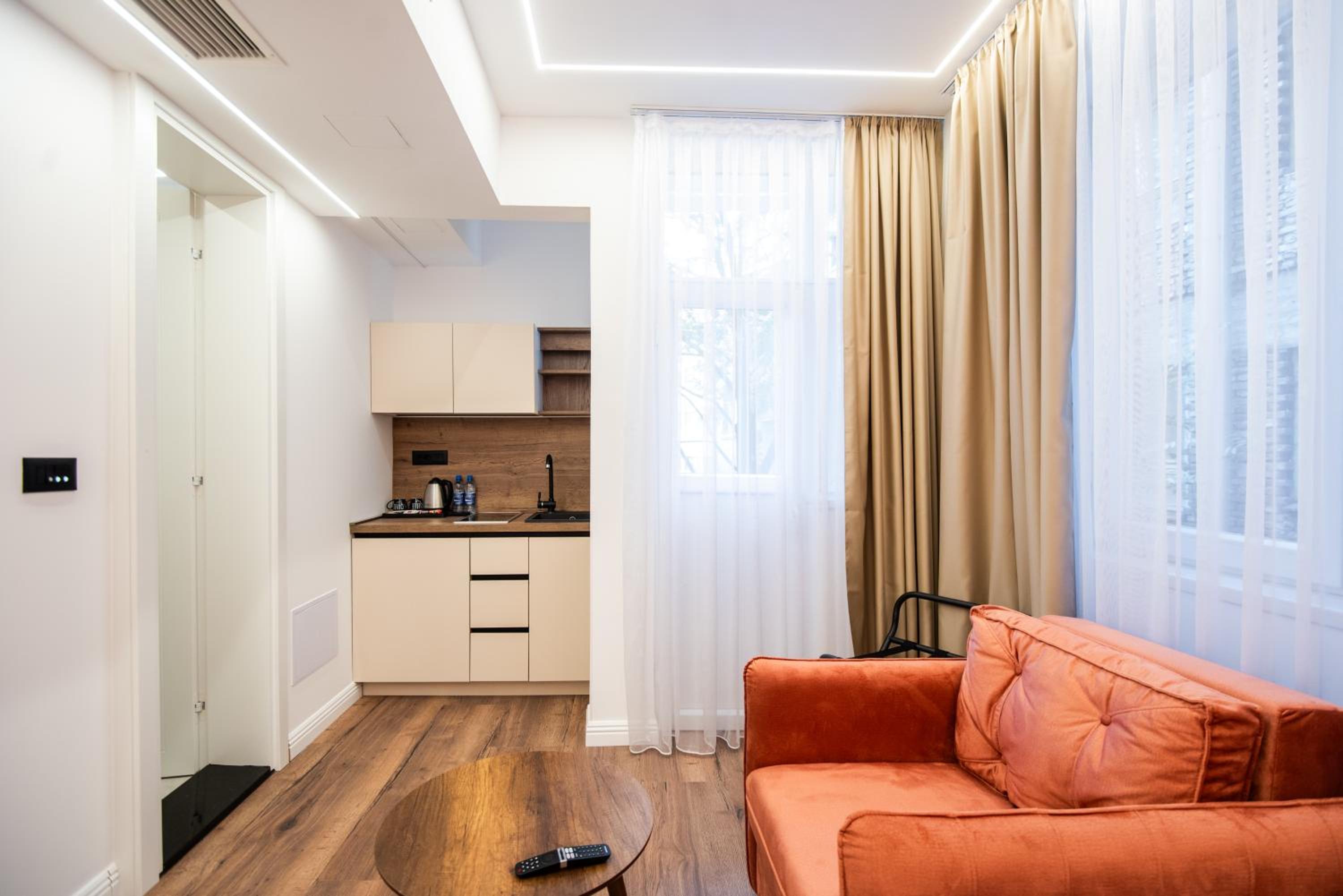 Bel Air Apartments