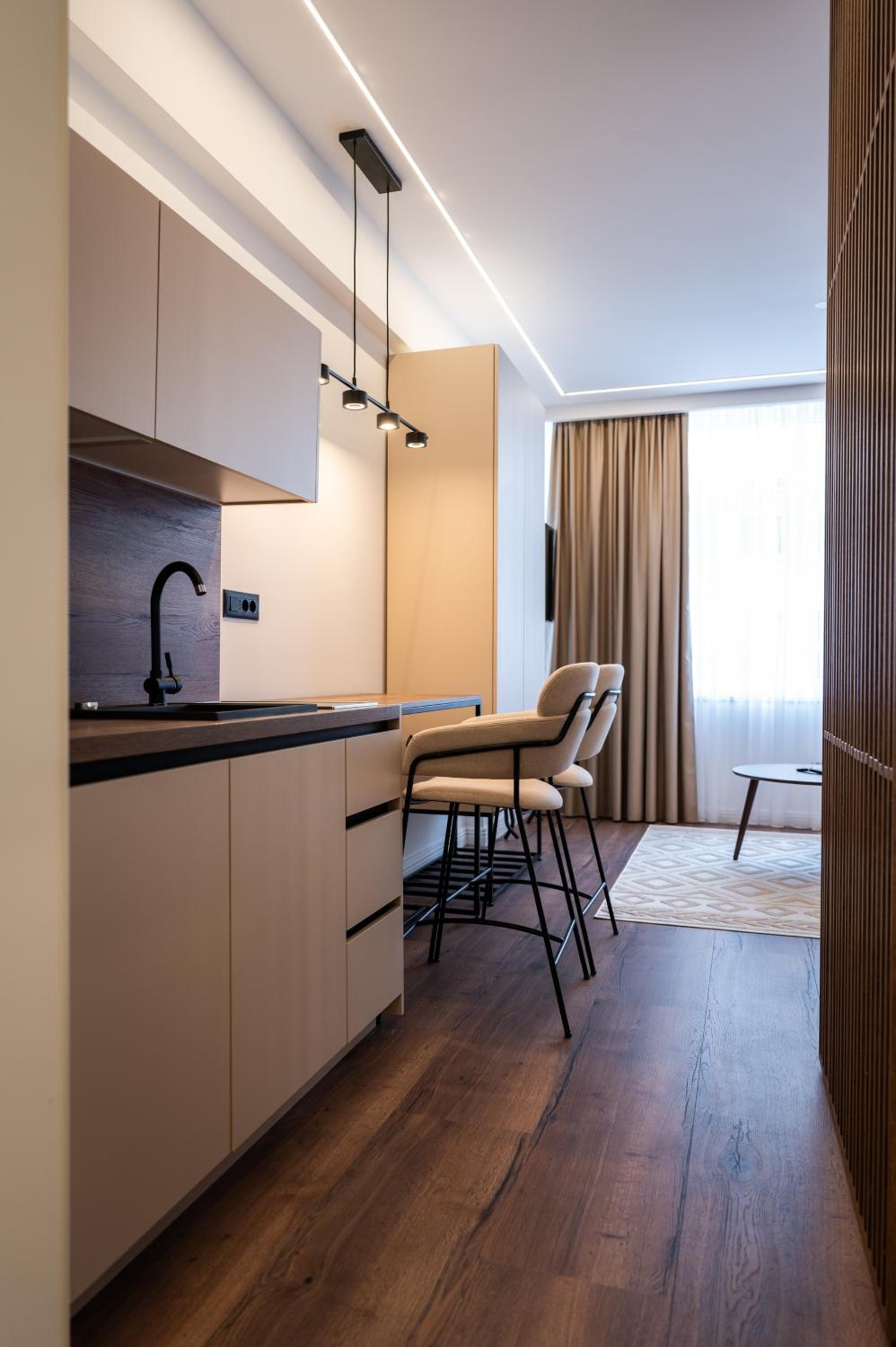 Bel Air Apartments