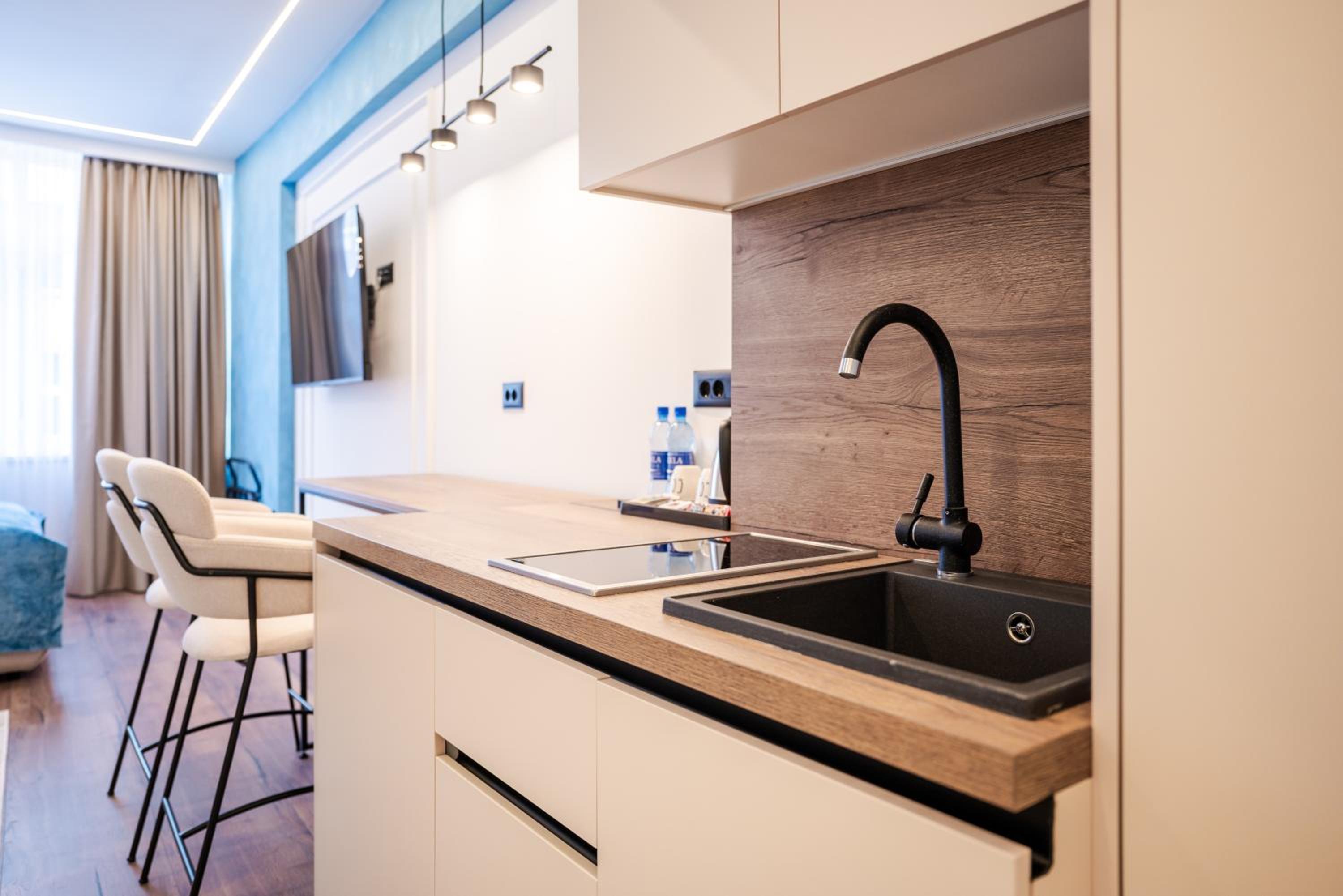 Bel Air Apartments