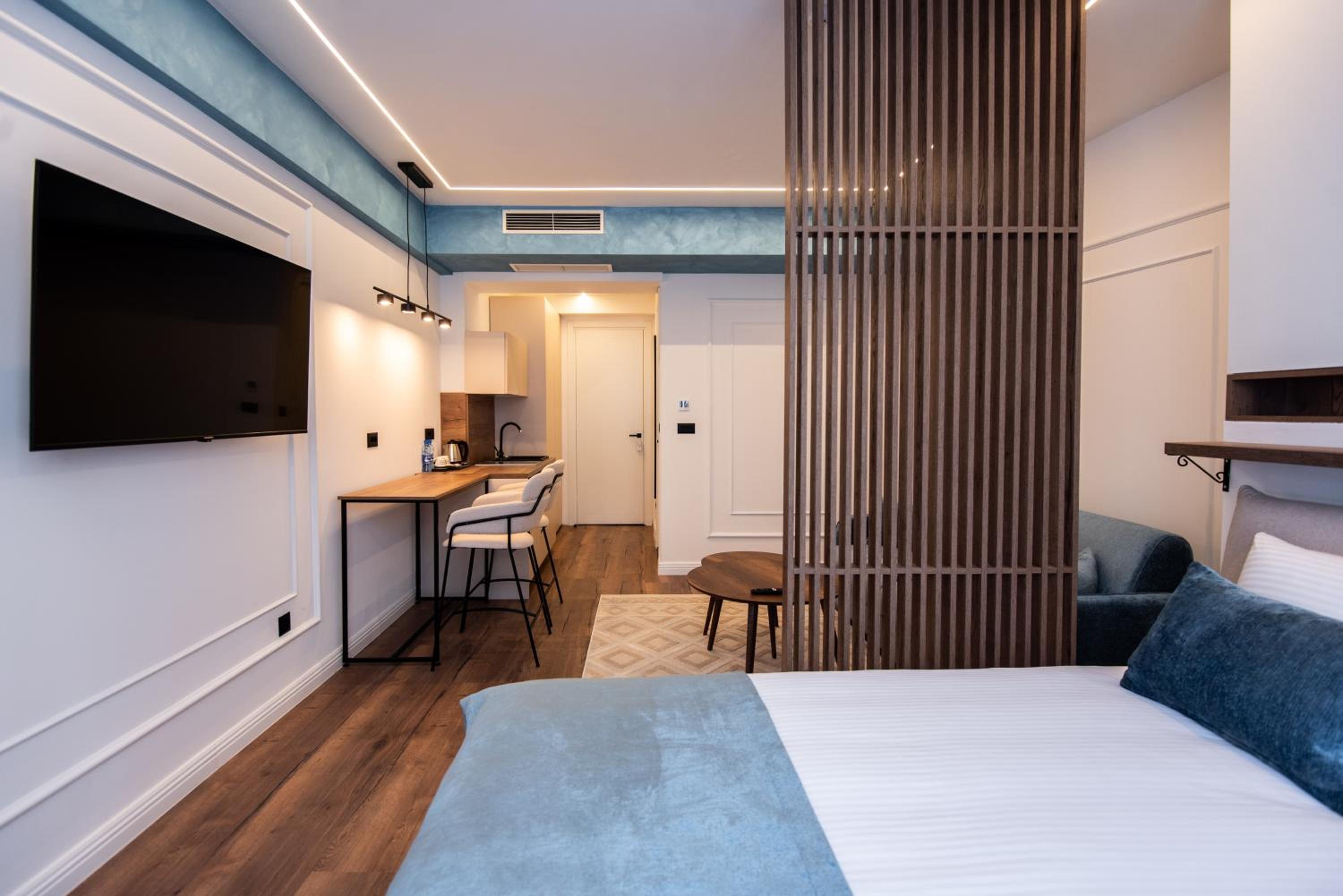 Bel Air Apartments