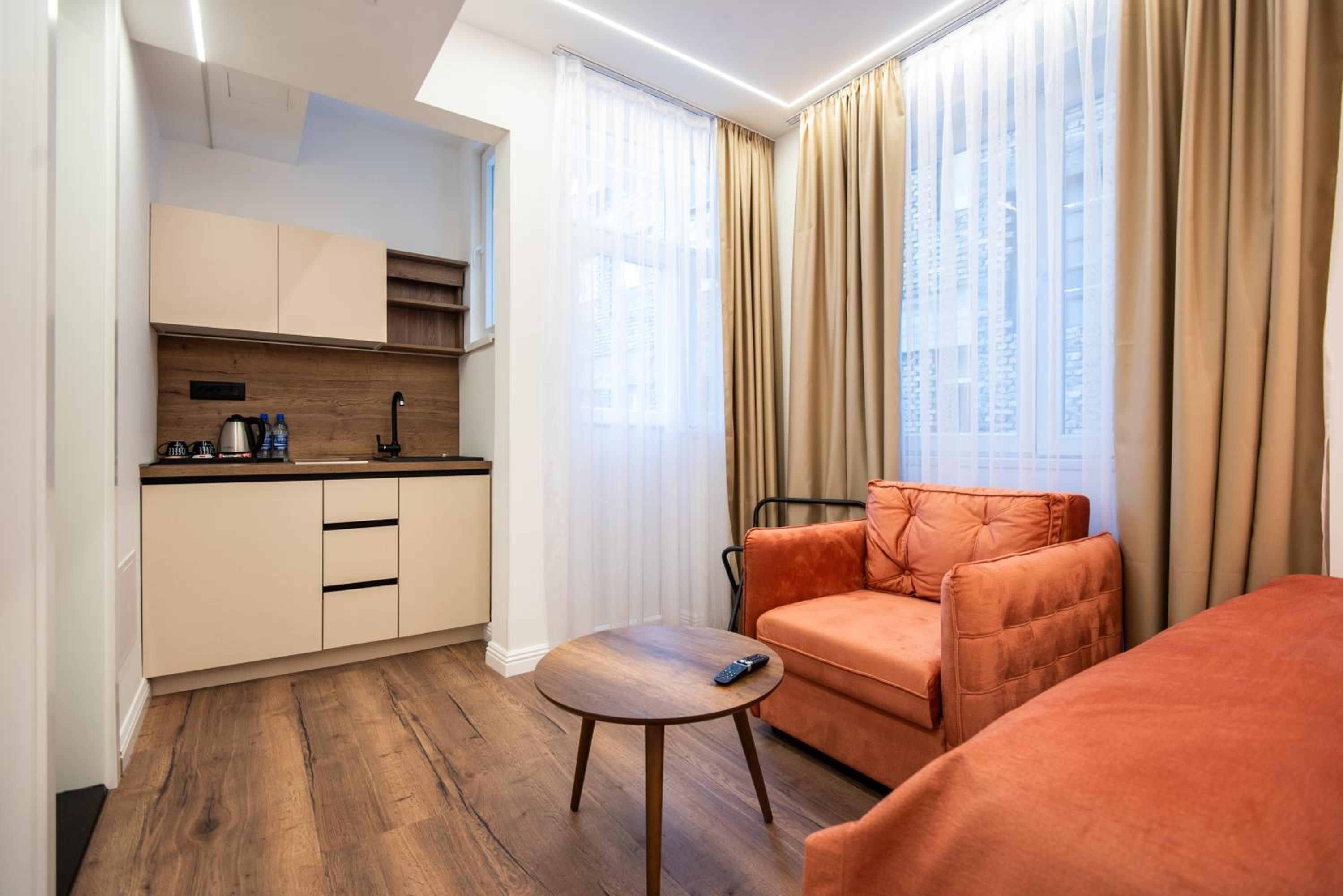 Bel Air Apartments