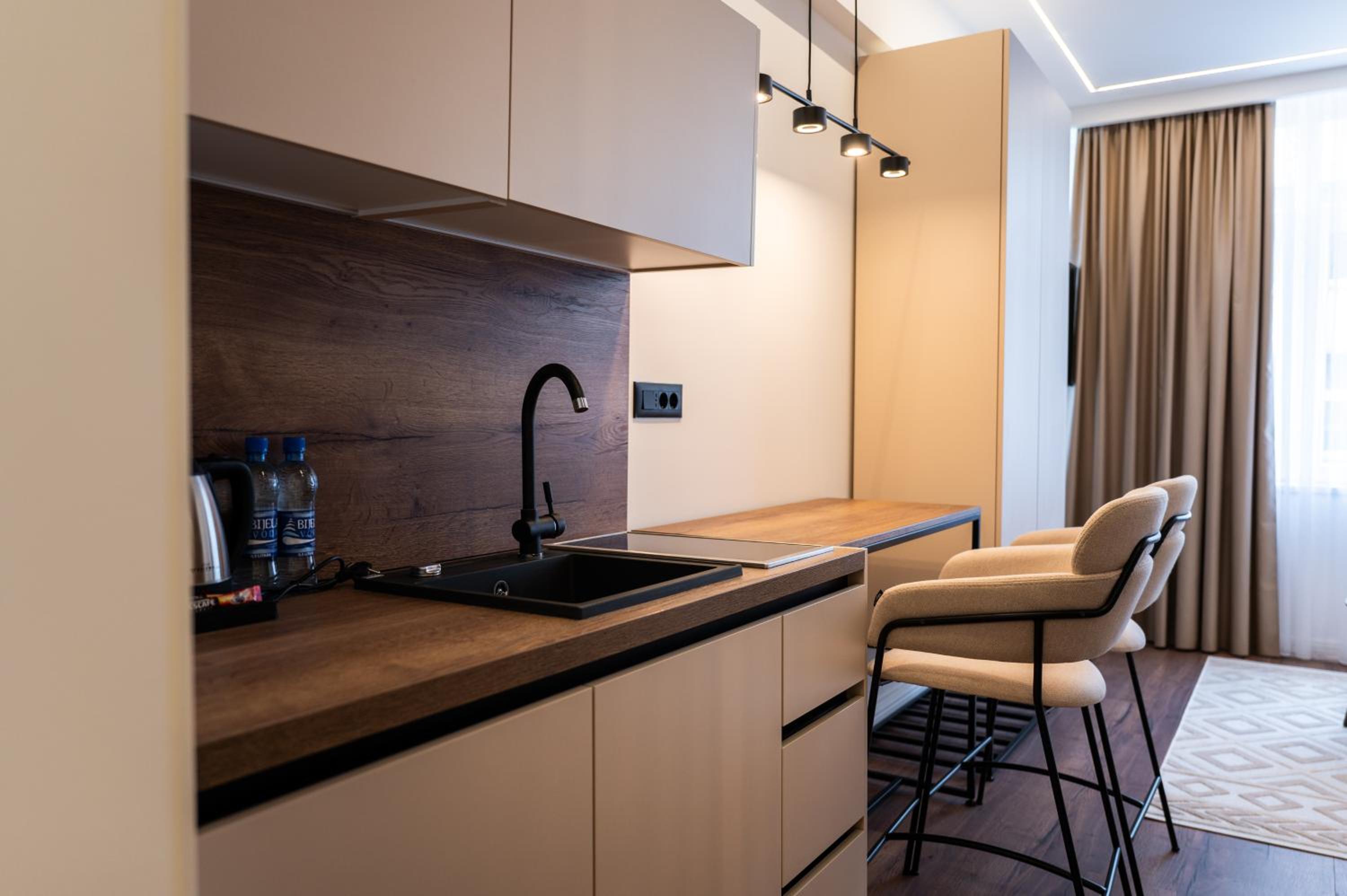 Bel Air Apartments