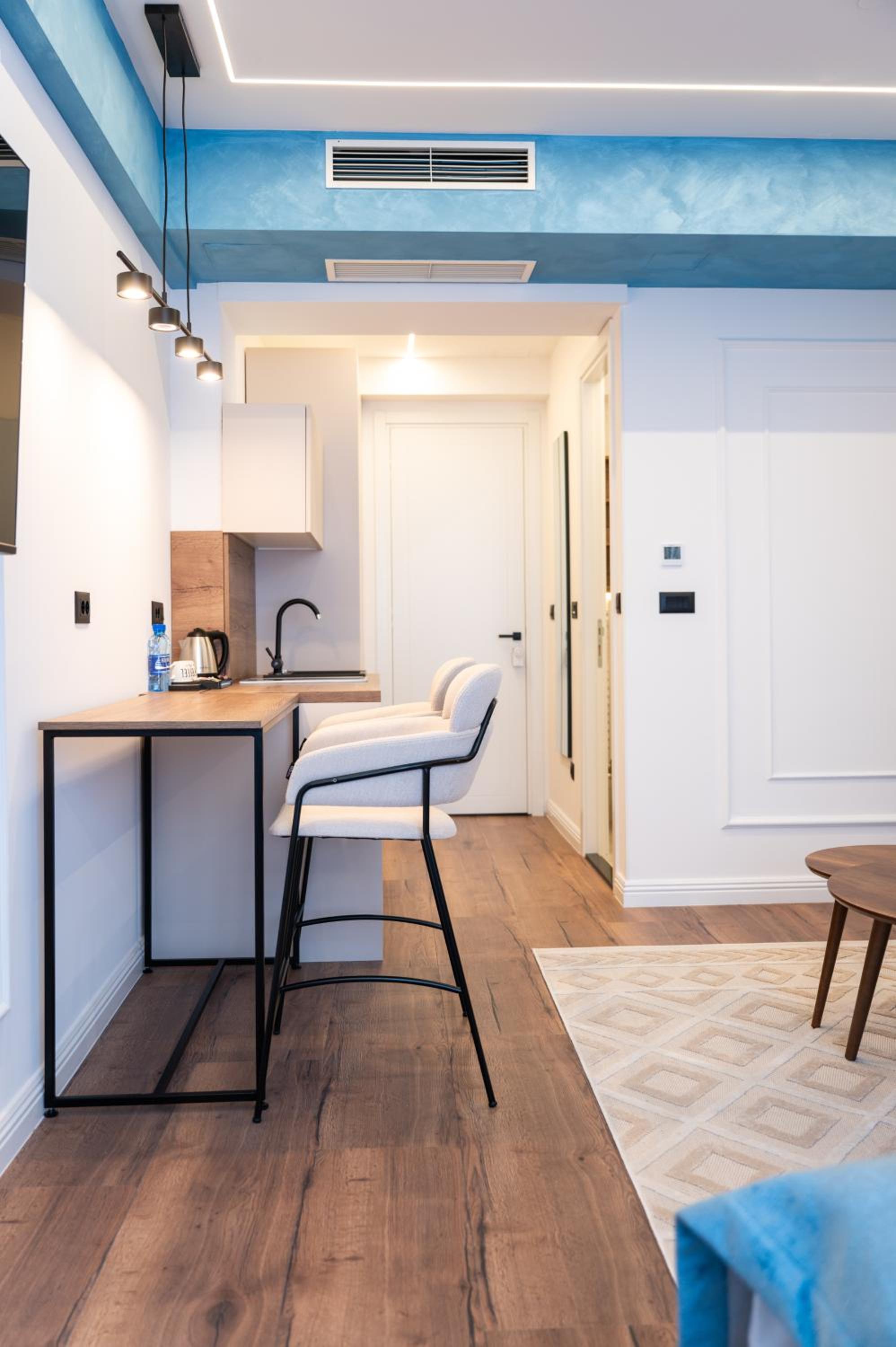 Bel Air Apartments