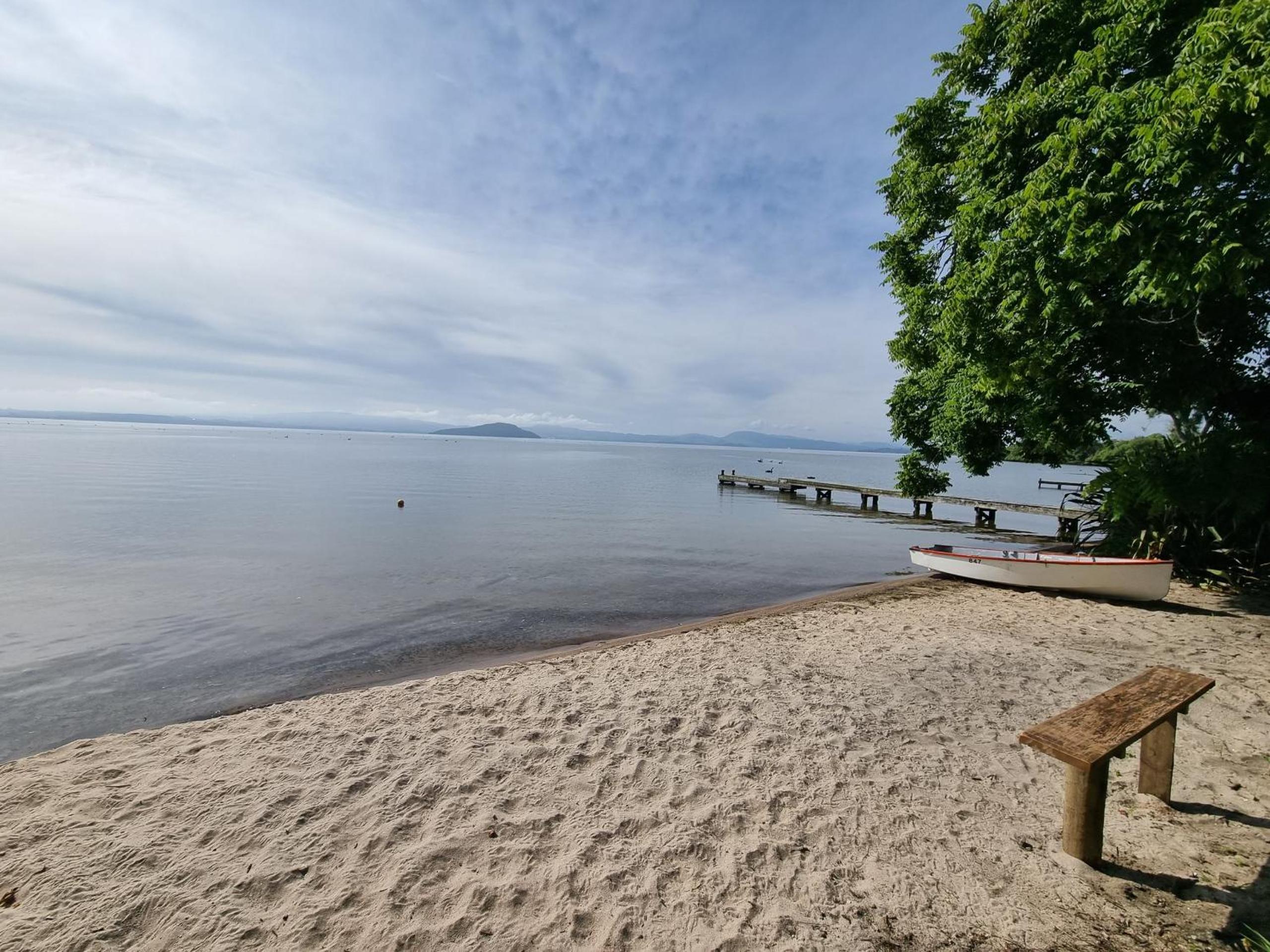 Lake Haven - on the lakefront
