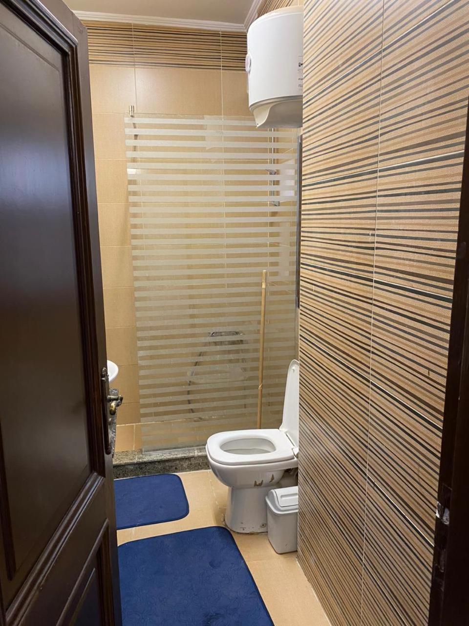 private room in shared apartment New Cairo