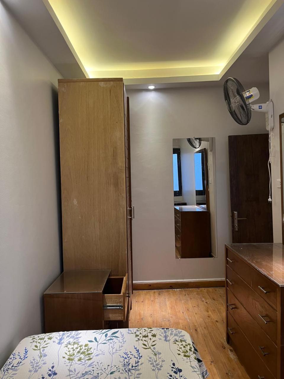 private room in shared apartment New Cairo
