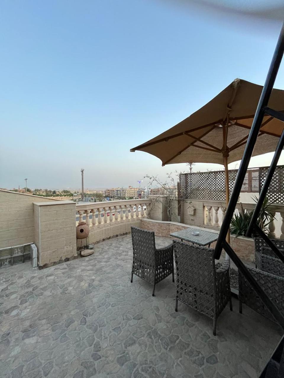 private room in shared apartment New Cairo
