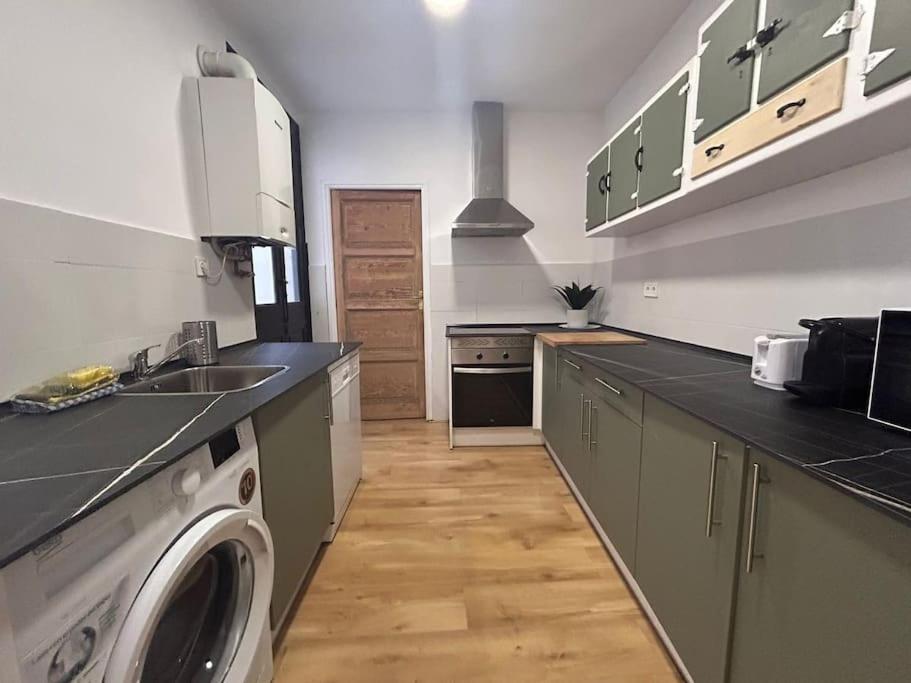 Stunning apartment for 7 pax - CvB view 3