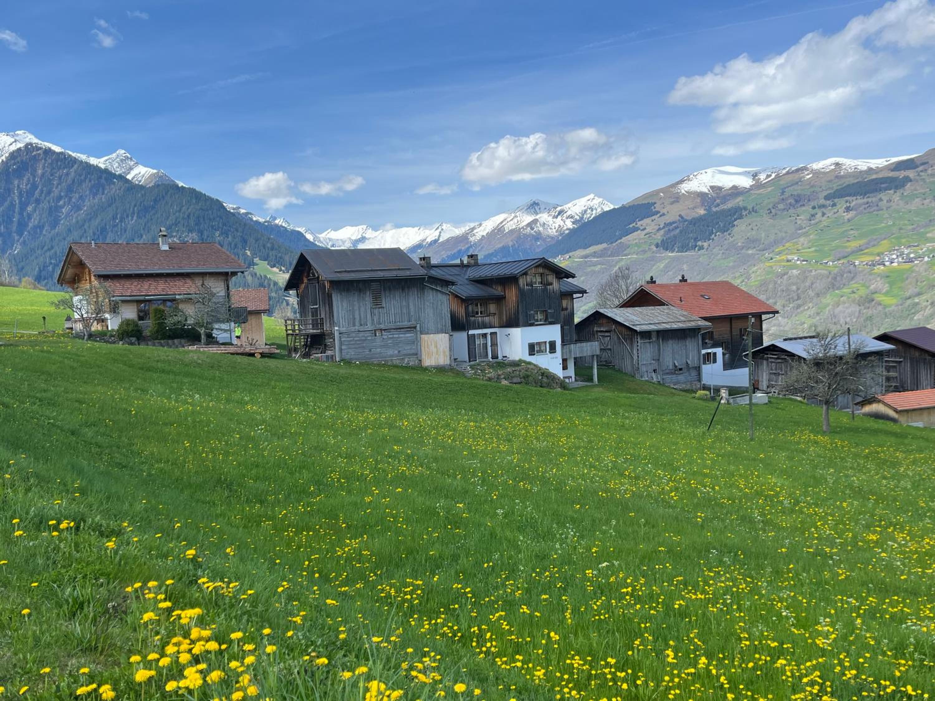 Casa Runs 7113 Camuns, Val Lumnezia