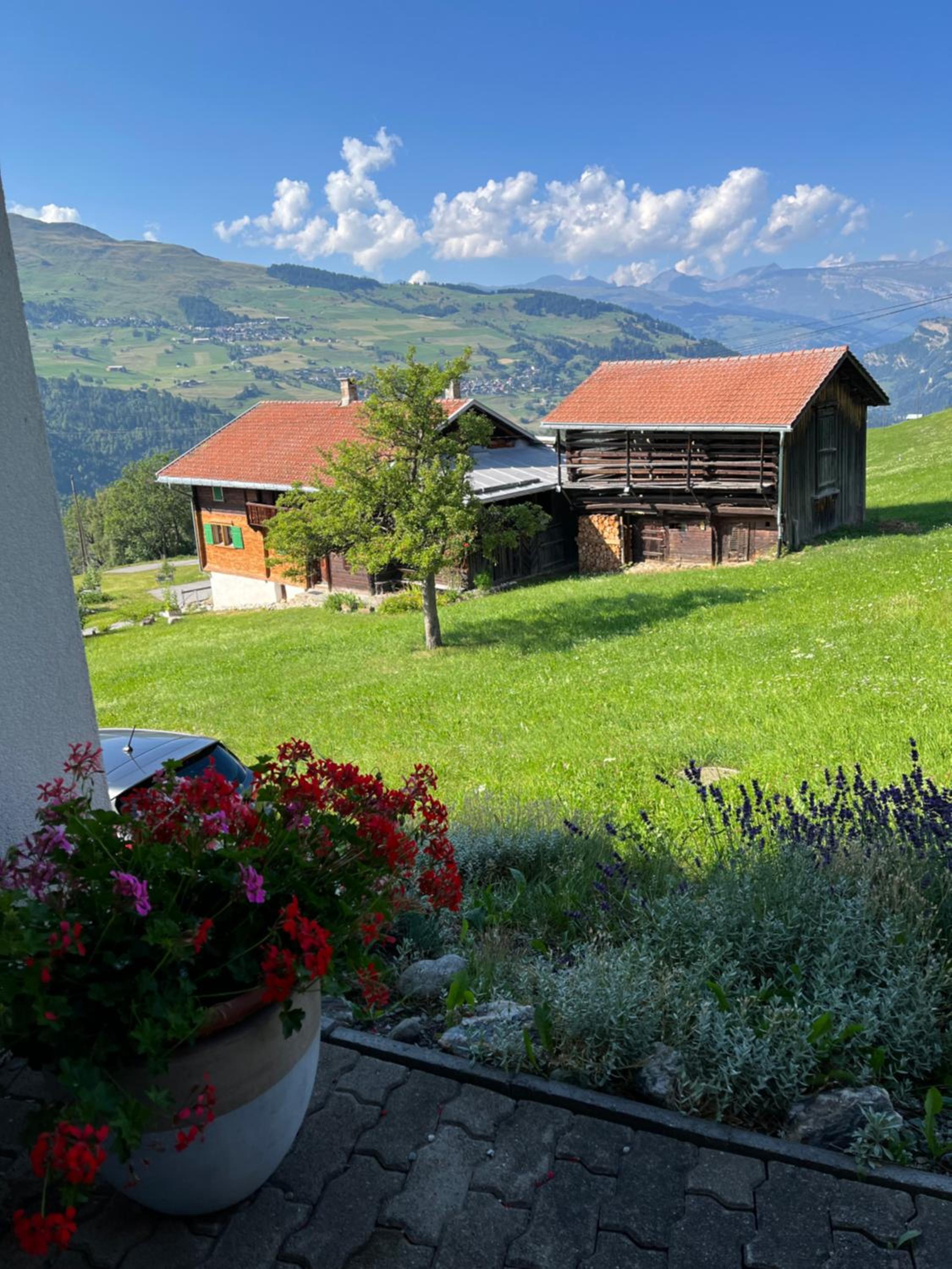 Casa Runs 7113 Camuns, Val Lumnezia