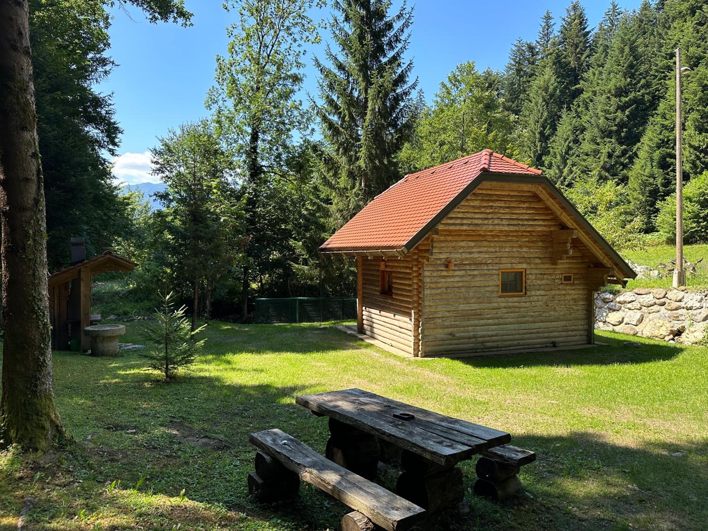 Hiška ob potočku view 5