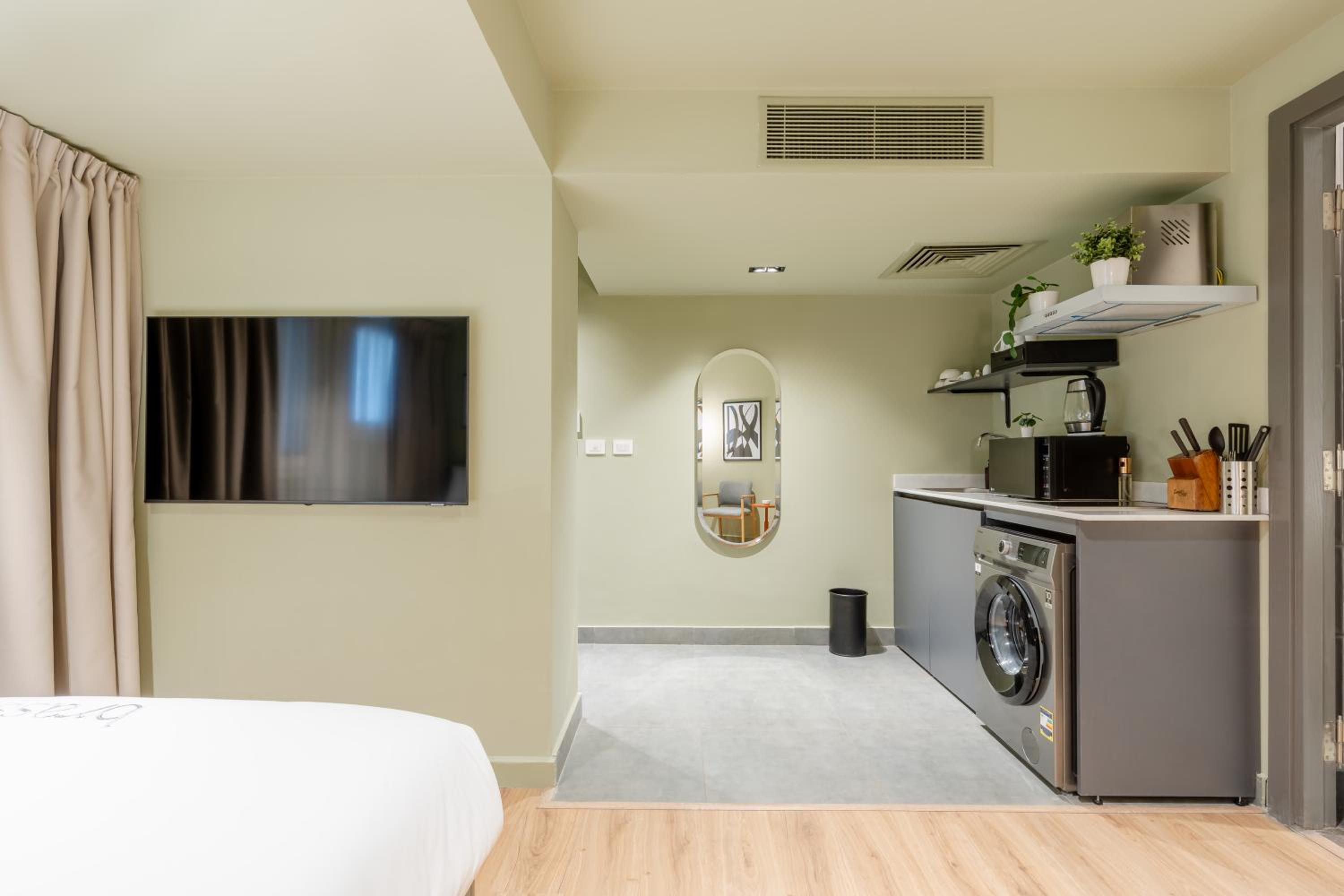 grey l studio apartments Downtown Cairo Ouzonian House