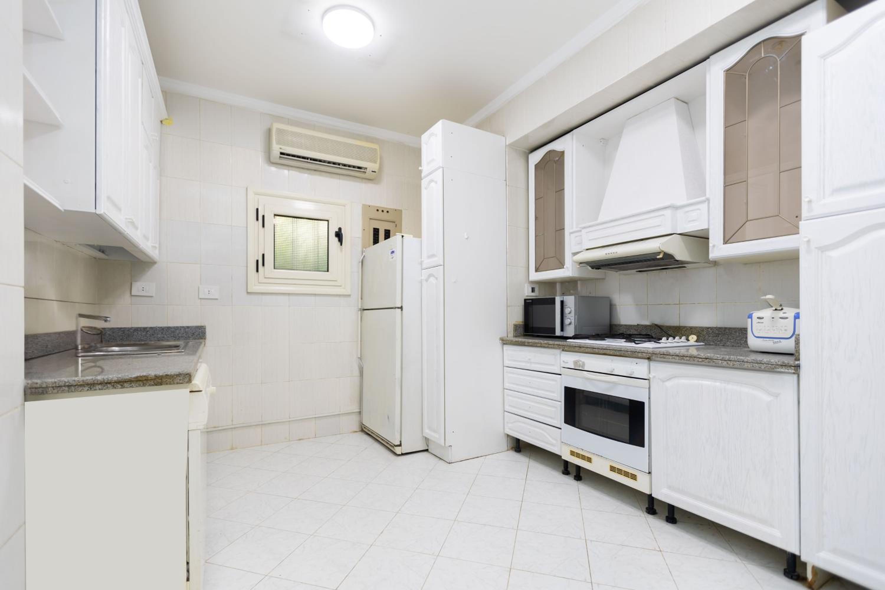 Host Prime - Classic villa in rehab city