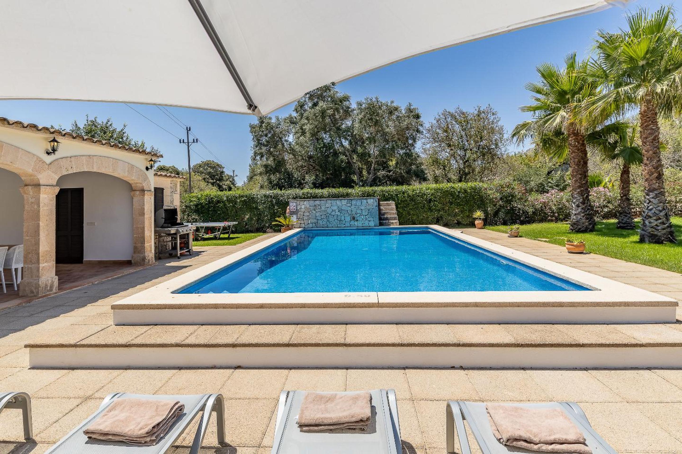 Cal Papa by Sealand Villas view 3
