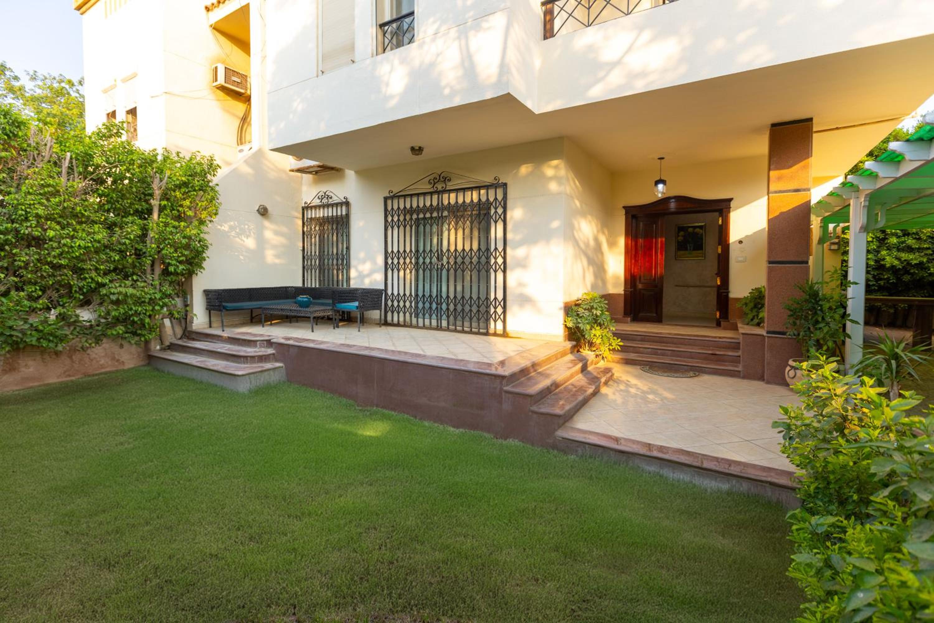 Host Prime - Classic villa in rehab city