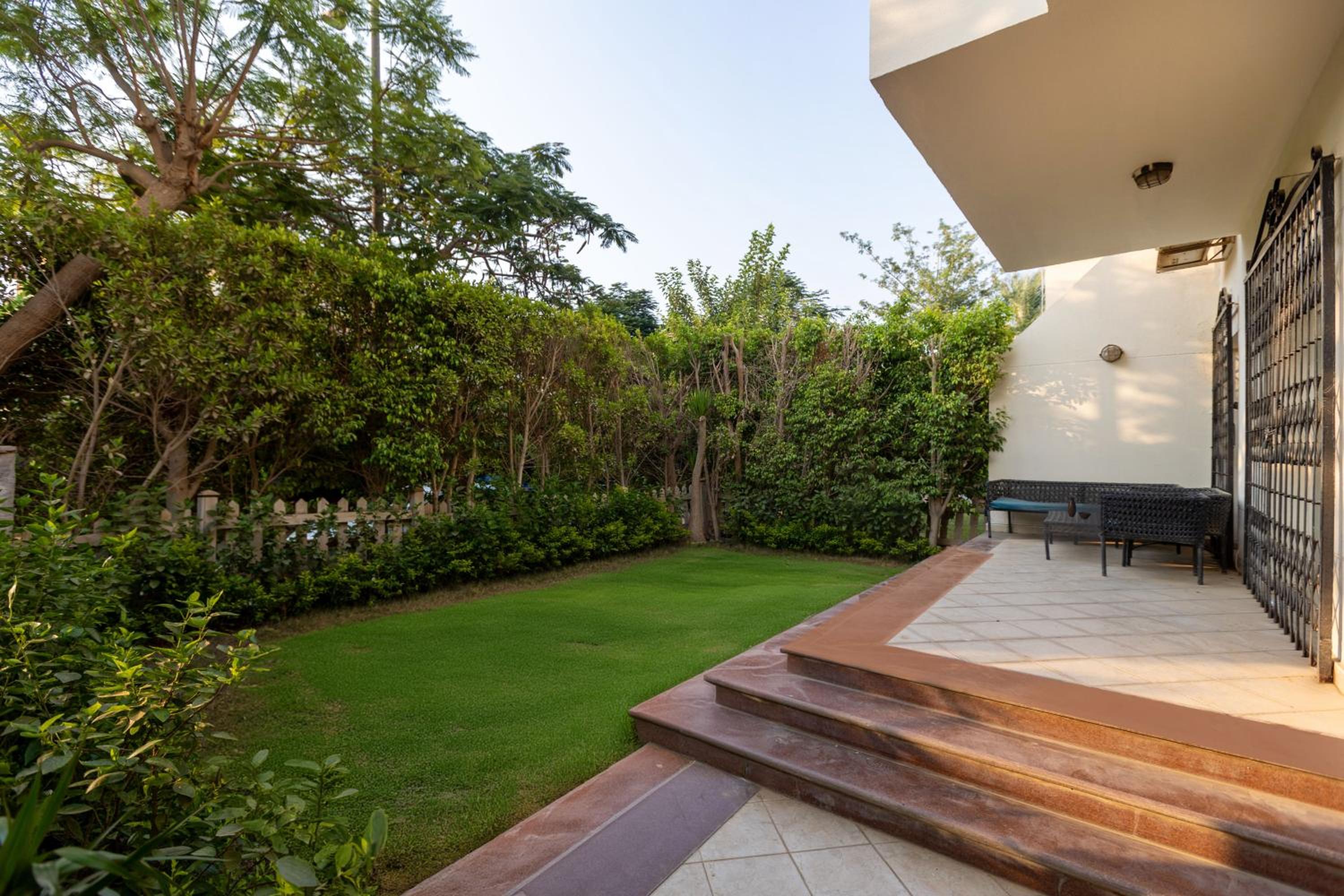 Host Prime - Classic villa in rehab city
