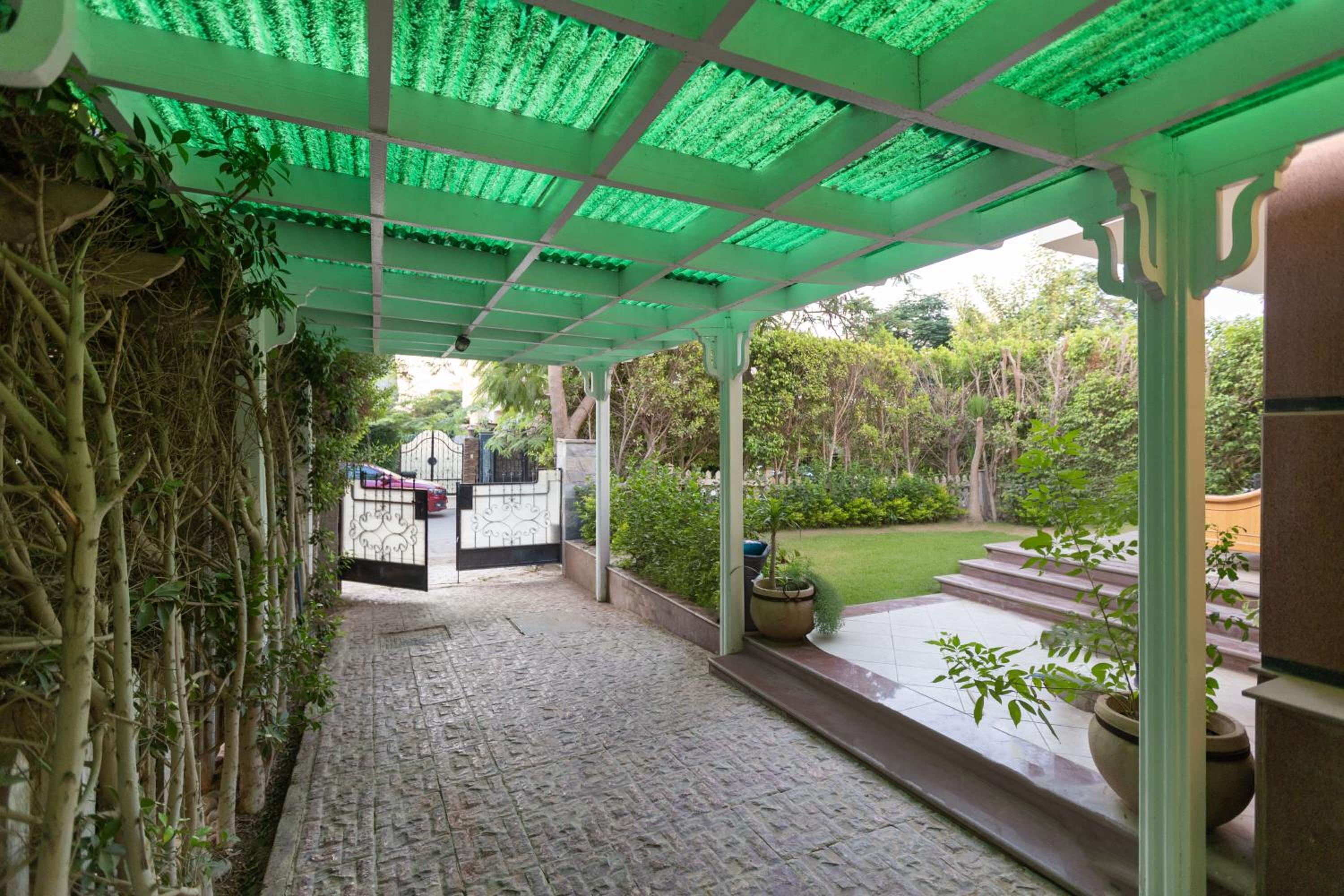 Host Prime - Classic villa in rehab city