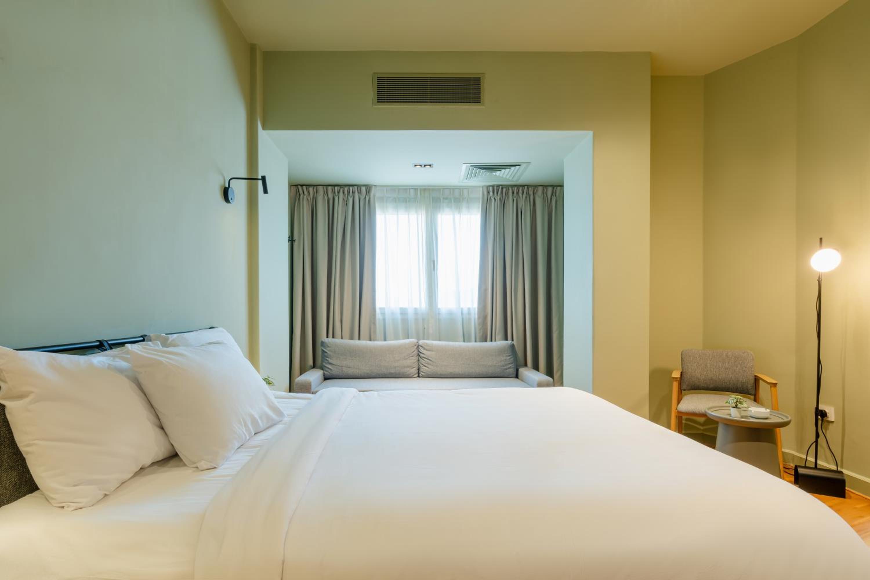 grey l studio apartments Downtown Cairo Ouzonian House