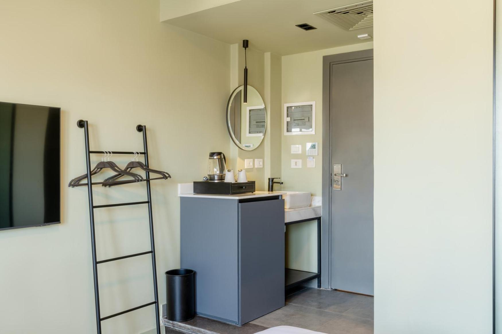 grey l studio apartments Downtown Cairo Ouzonian House