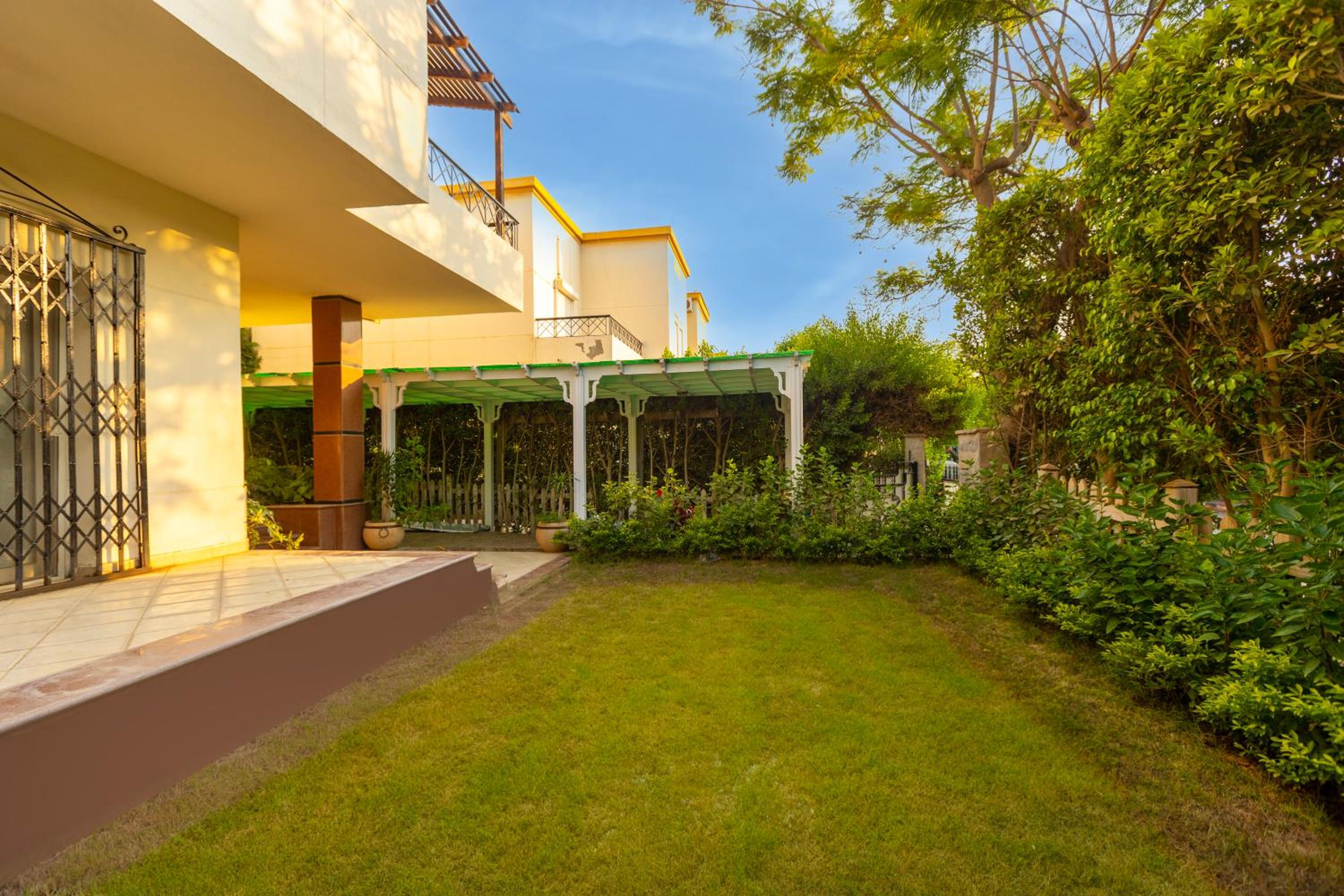 Host Prime - Classic villa in rehab city