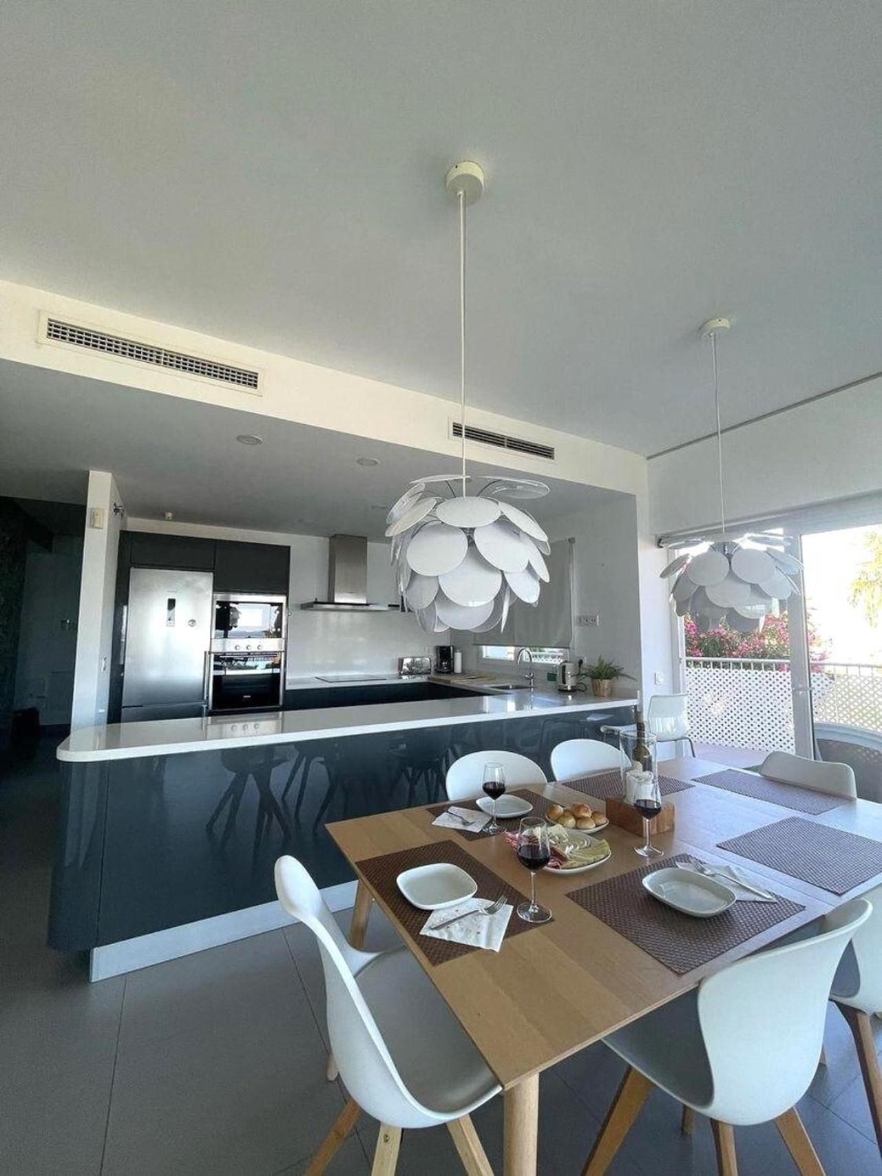Luxury Apartment With Sea View
