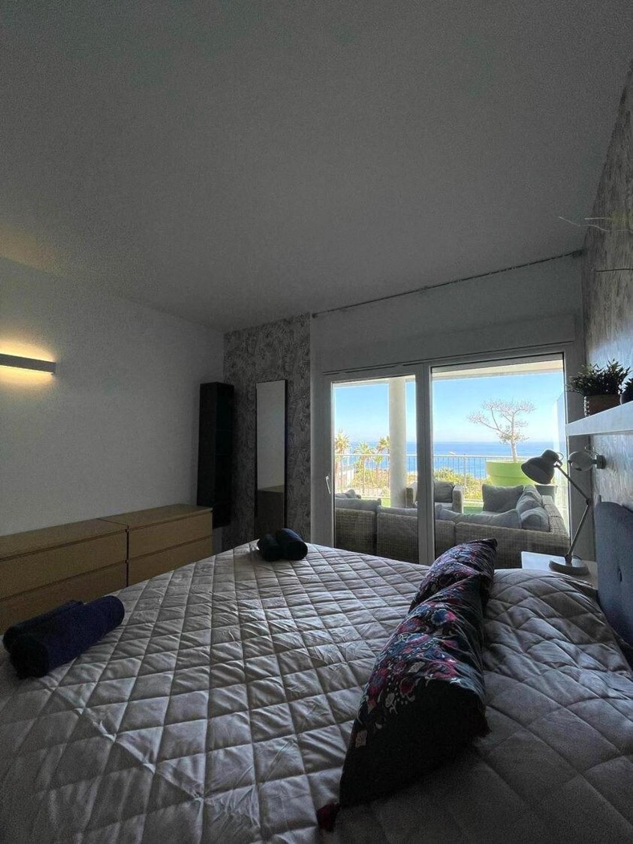 Luxury Apartment With Sea View