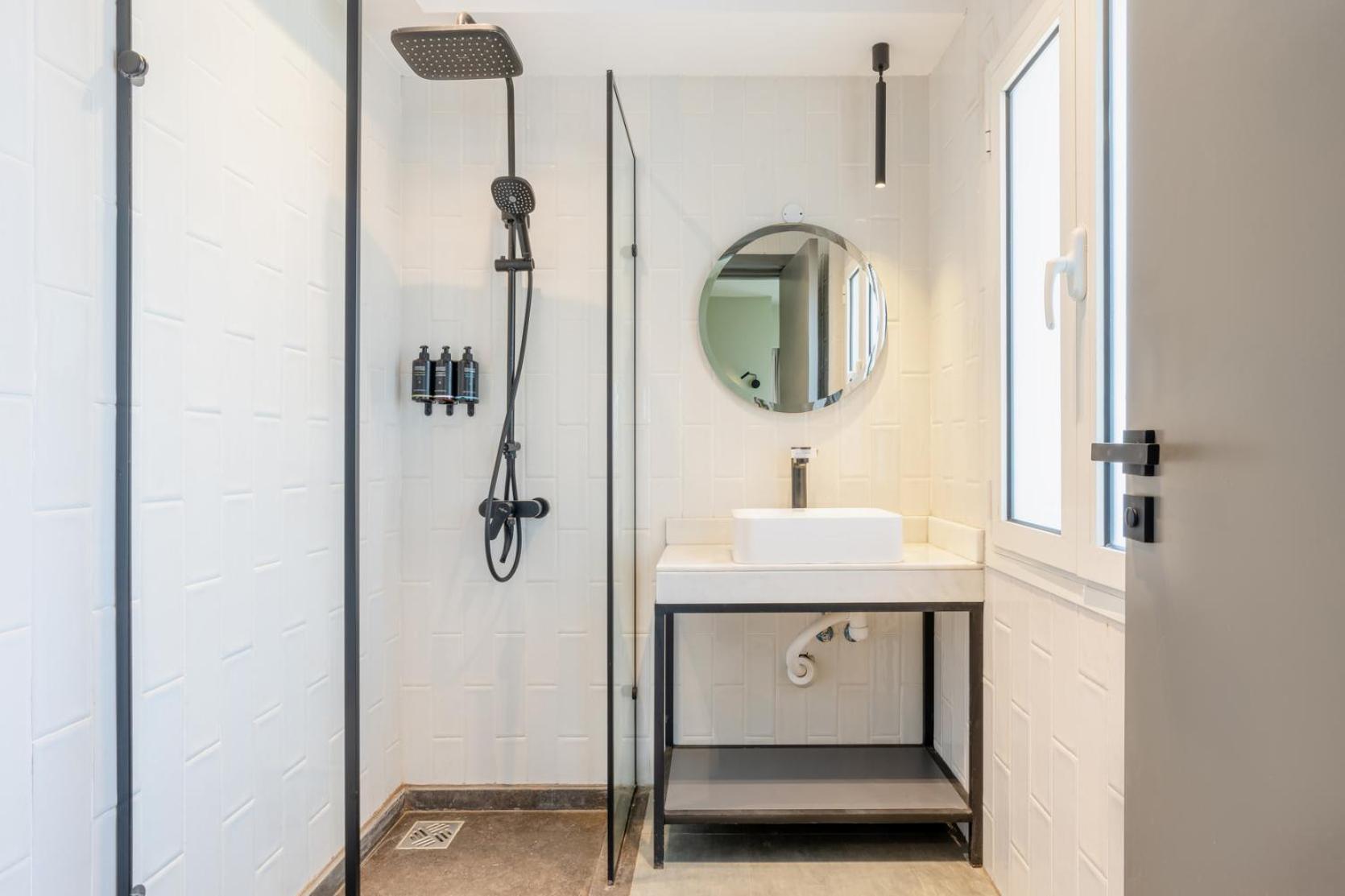 grey l studio apartments Downtown Cairo Ouzonian House