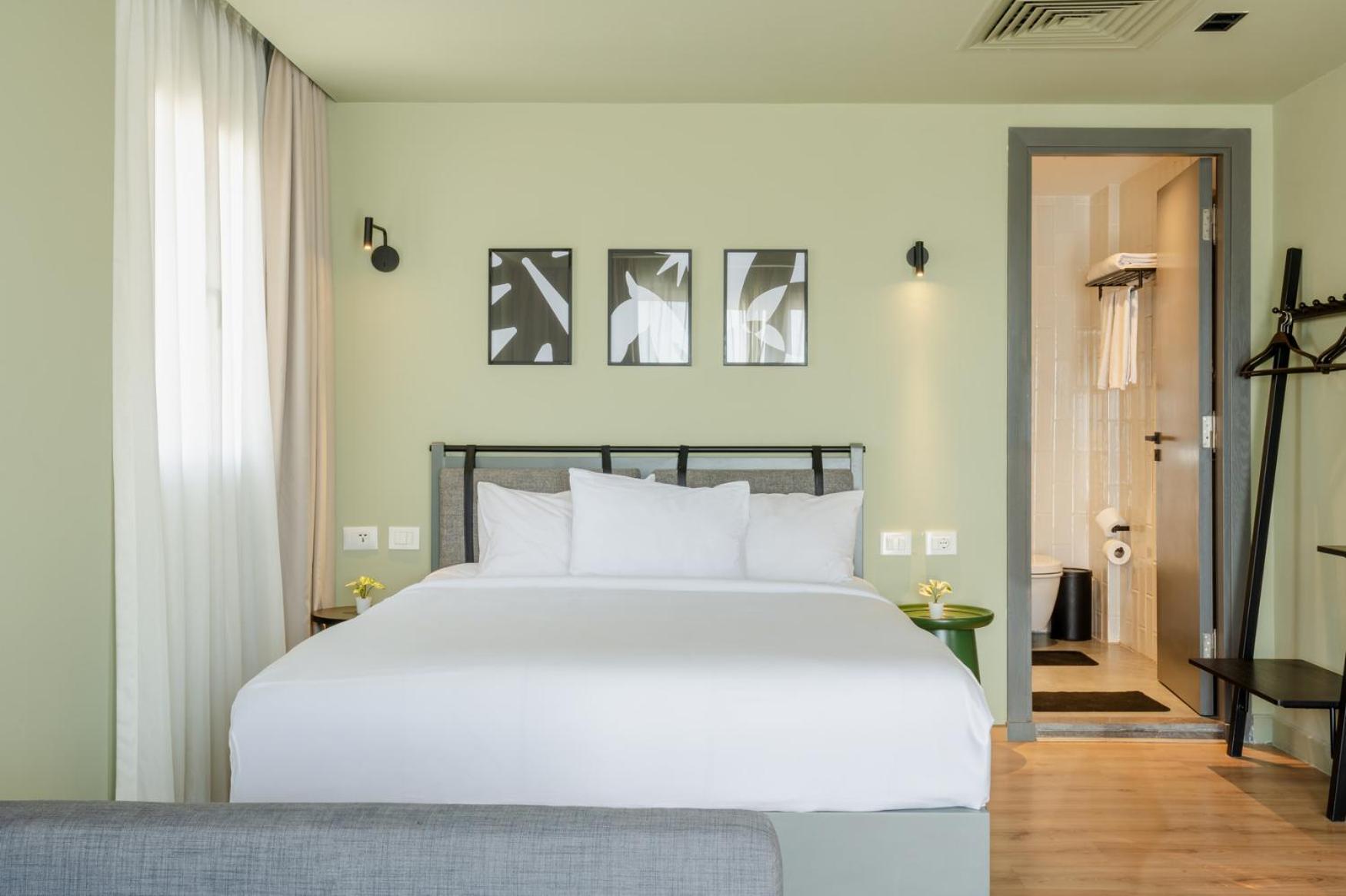 grey l studio apartments Downtown Cairo Ouzonian House
