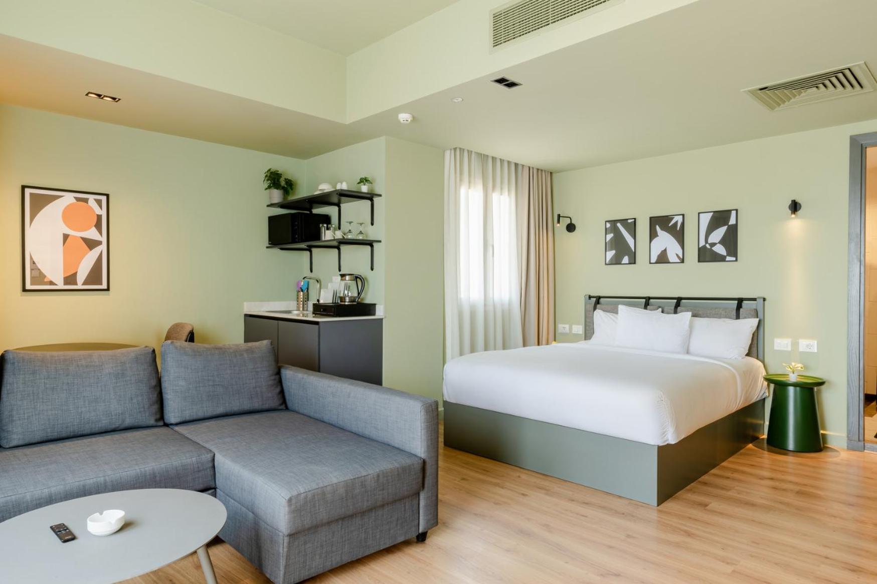 grey l studio apartments Downtown Cairo Ouzonian House
