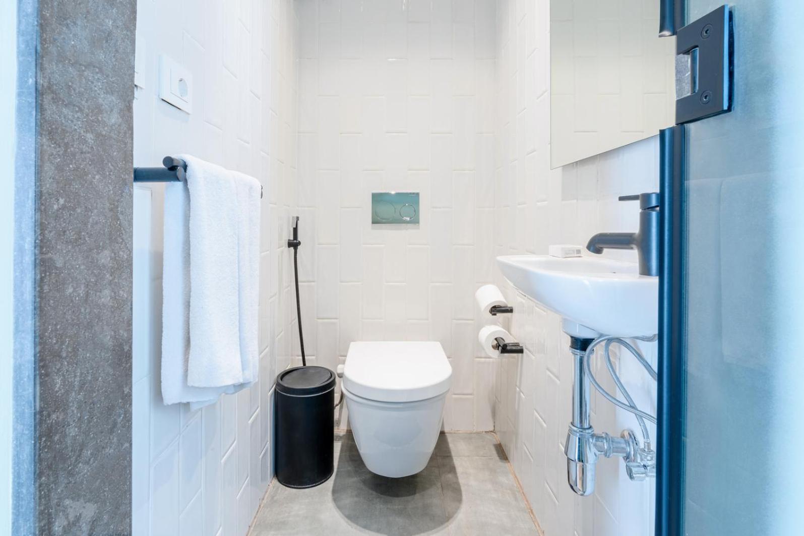 grey l studio apartments Downtown Cairo Ouzonian House