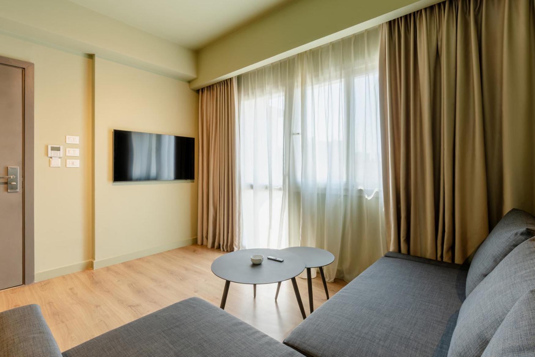 grey l studio apartments Downtown Cairo Ouzonian House